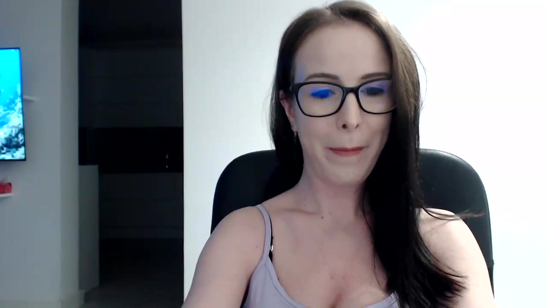 Gallery image thumbnail from Alexys23's myfreecams stream on, 12/31/2023, 03:06 image 8 of 20