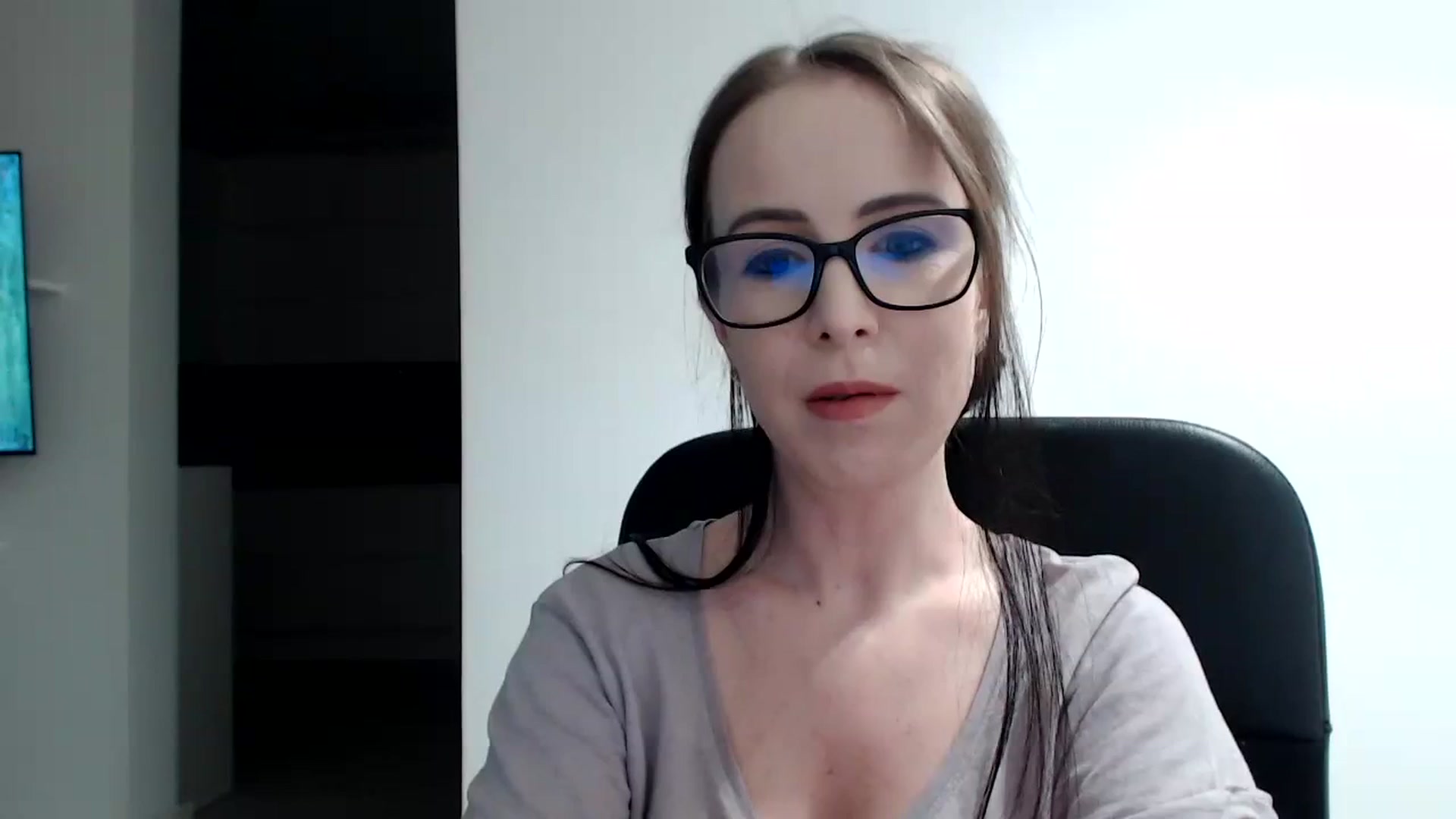 Gallery image thumbnail from Alexys23's myfreecams stream on, 01/29/2024, 02:28 image 18 of 20