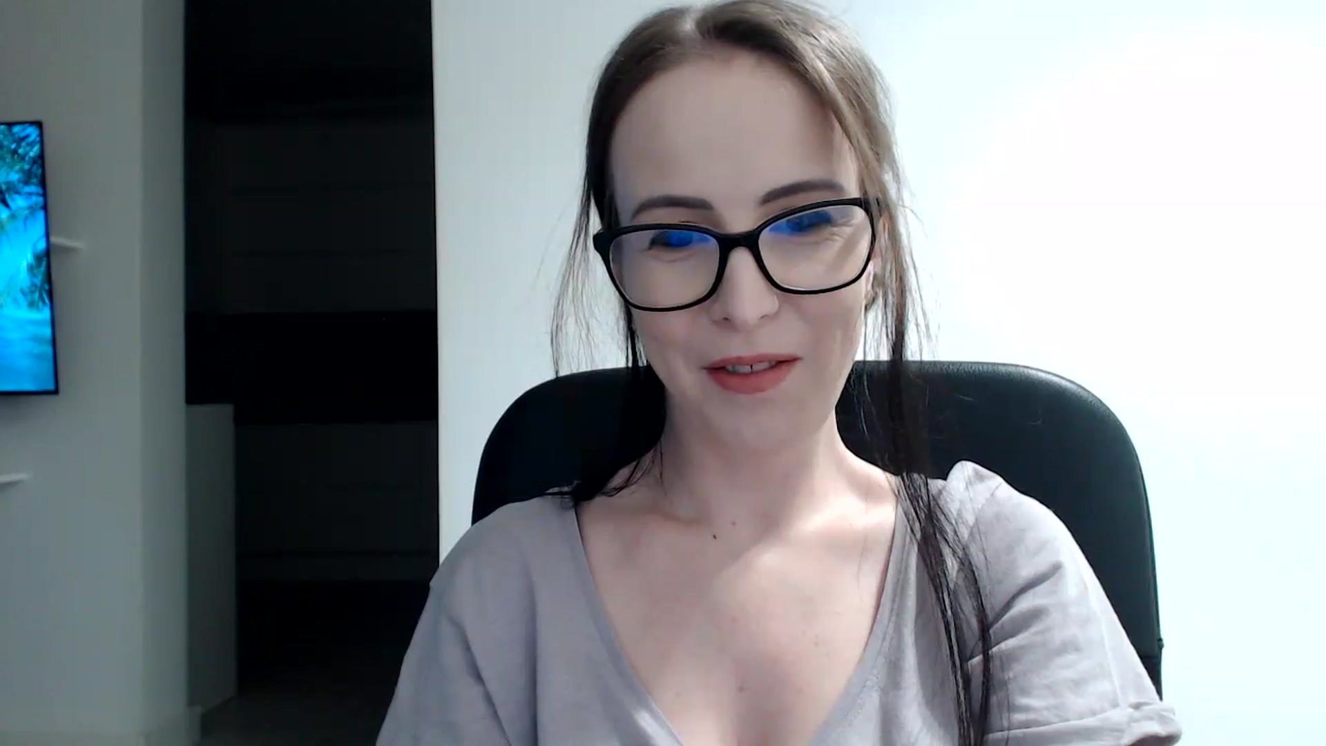 Gallery image thumbnail from Alexys23's myfreecams stream on, 01/29/2024, 02:28 image 5 of 20