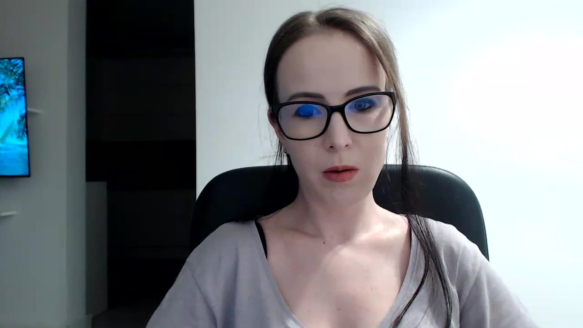 Gallery image thumbnail from Alexys23's myfreecams stream on, 01/29/2024, 02:28 image 9 of 20