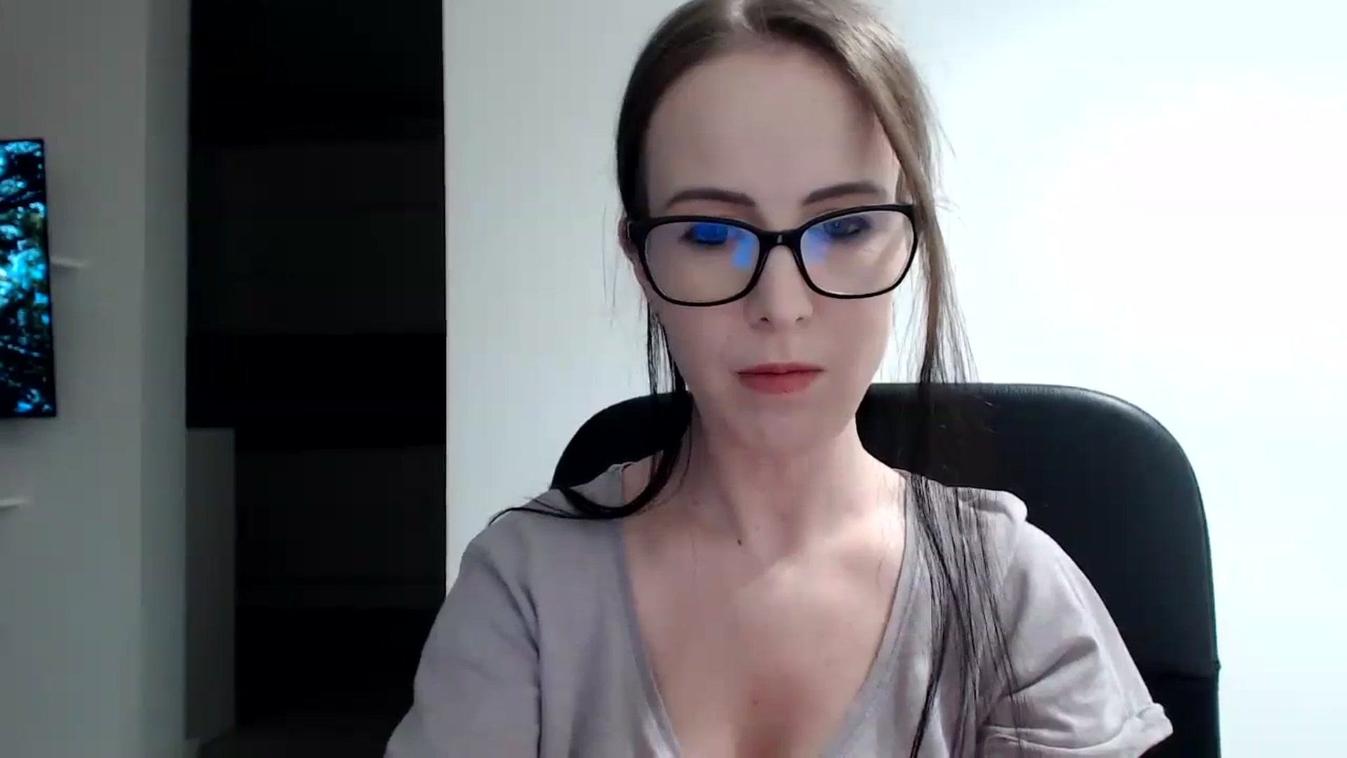 Gallery image thumbnail from Alexys23's myfreecams stream on, 01/29/2024, 02:28 image 15 of 20