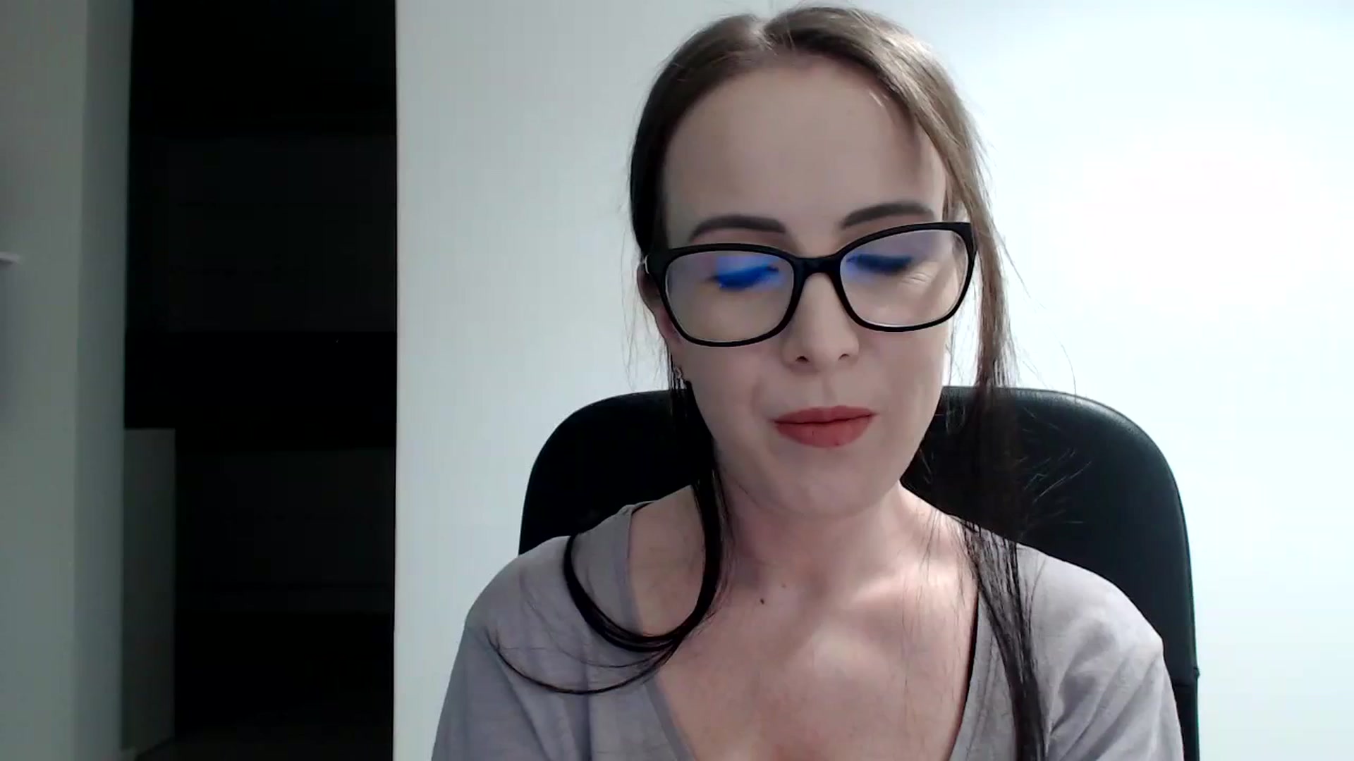 Gallery image thumbnail from Alexys23's myfreecams stream on, 01/29/2024, 03:44 image 2 of 20