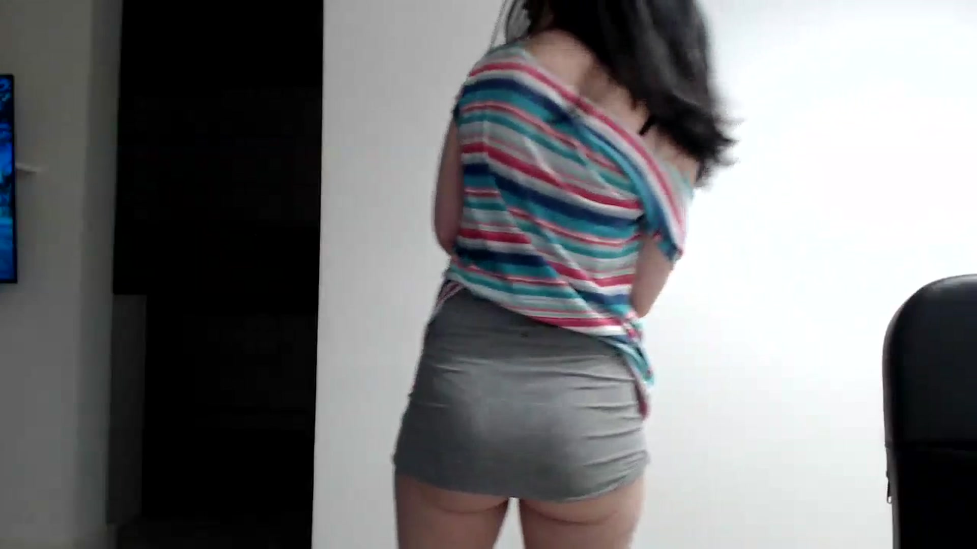 Gallery image thumbnail from Alexys23's myfreecams stream on, 02/11/2024, 02:59 image 17 of 20
