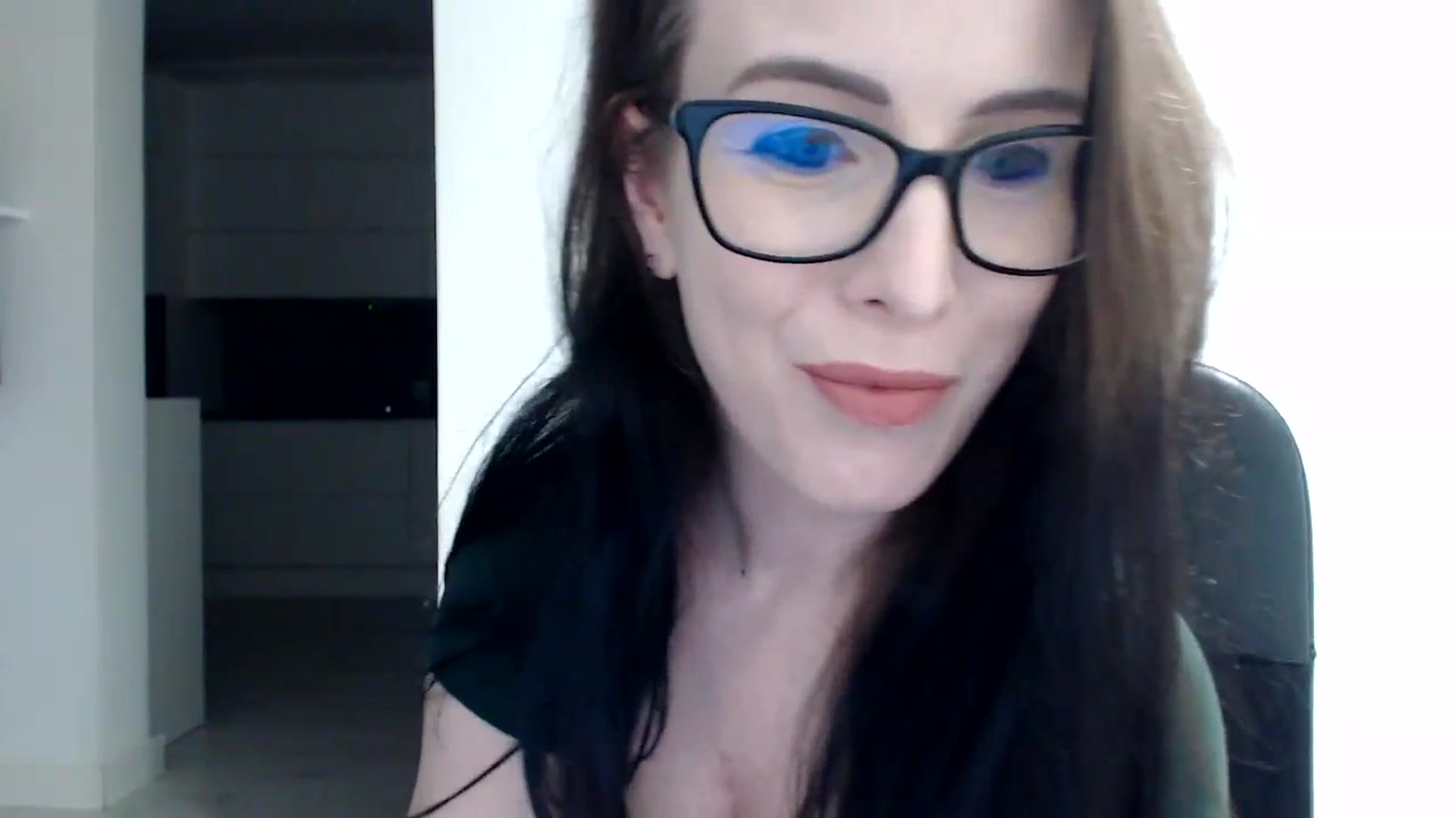 Gallery image thumbnail from Alexys23's myfreecams stream on, 02/12/2024, 02:18 image 8 of 20