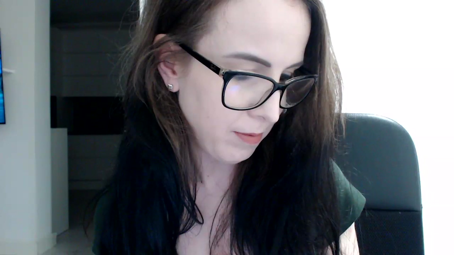 Gallery image thumbnail from Alexys23's myfreecams stream on, 02/12/2024, 02:18 image 18 of 20