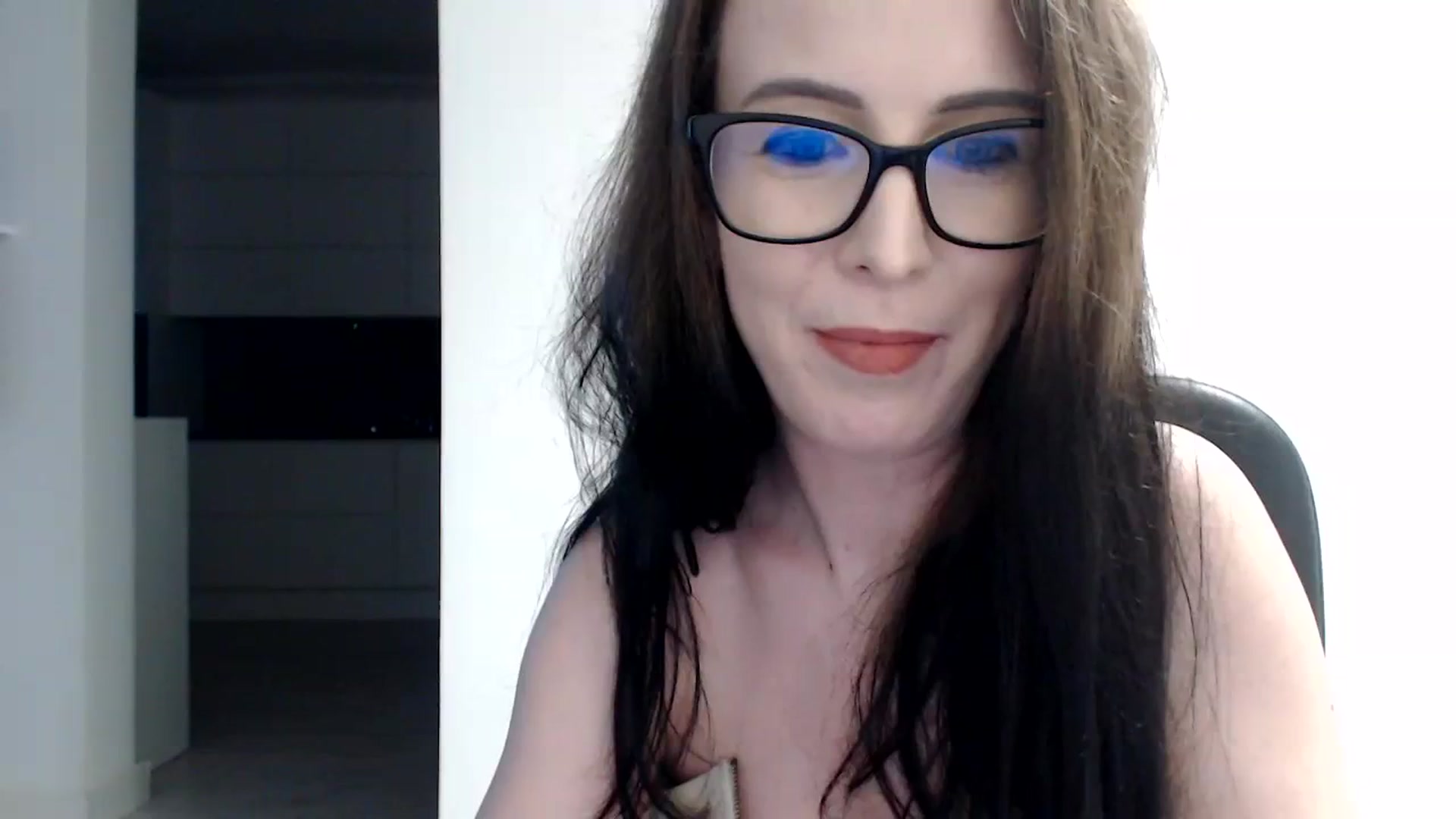Gallery image thumbnail from Alexys23's myfreecams stream on, 02/25/2024, 06:44 image 1 of 20