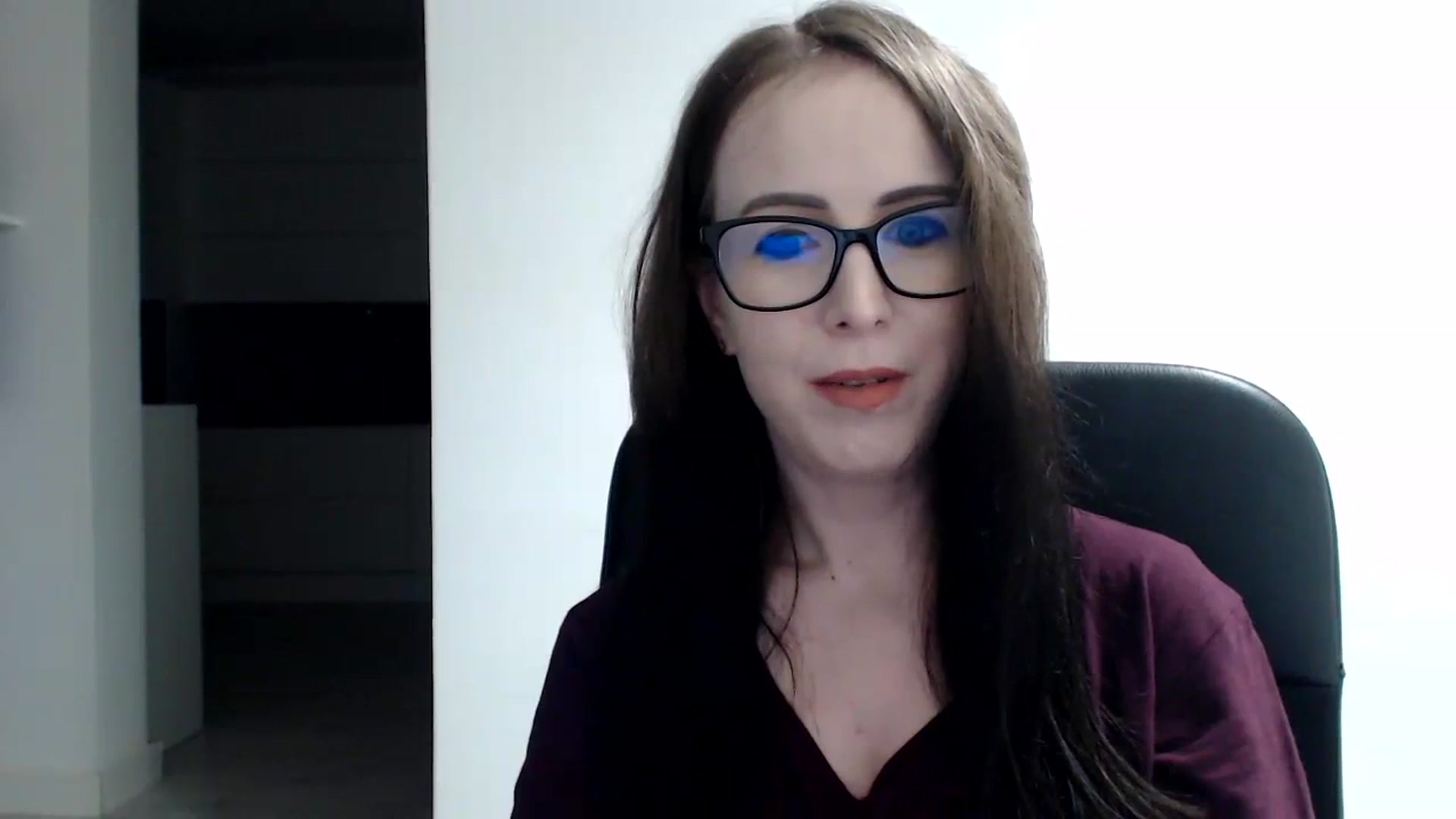 Gallery image thumbnail from Alexys23's myfreecams stream on, 03/10/2024, 04:22 image 20 of 20