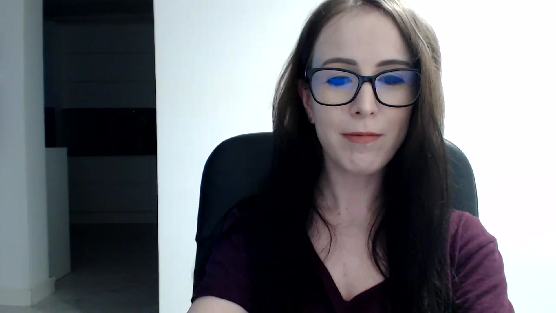 Gallery image thumbnail from Alexys23's myfreecams stream on, 03/10/2024, 04:22 image 15 of 20