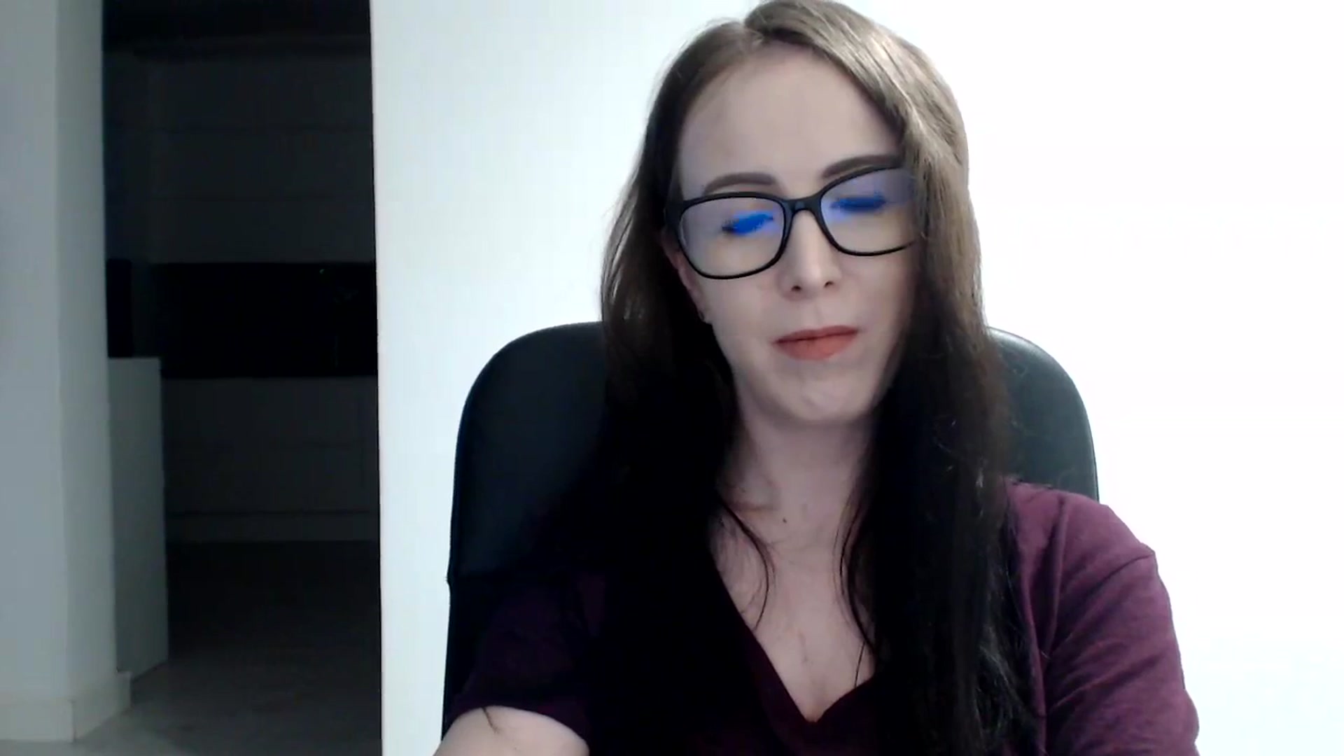 Gallery image thumbnail from Alexys23's myfreecams stream on, 03/10/2024, 04:22 image 16 of 20