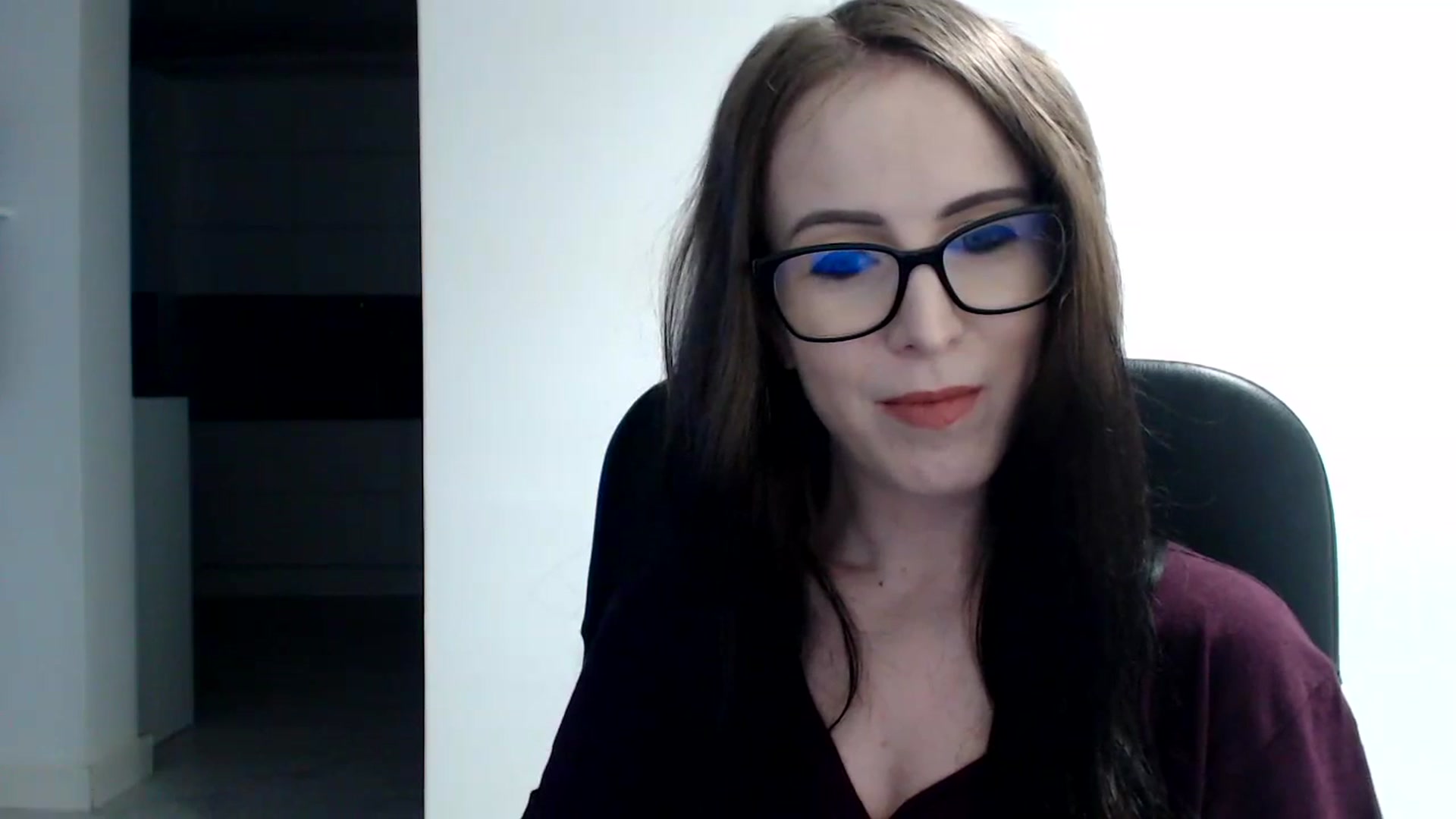 Gallery image thumbnail from Alexys23's myfreecams stream on, 03/10/2024, 04:22 image 13 of 20