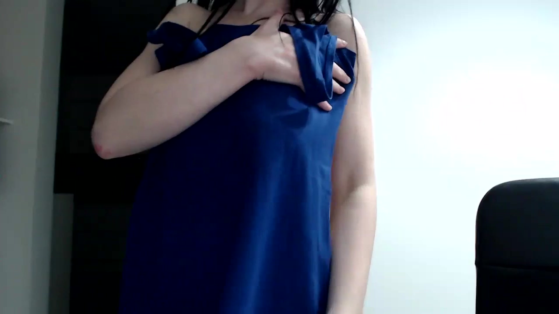 Gallery image thumbnail from Alexys23's myfreecams stream on, 03/17/2024, 06:16 image 8 of 20