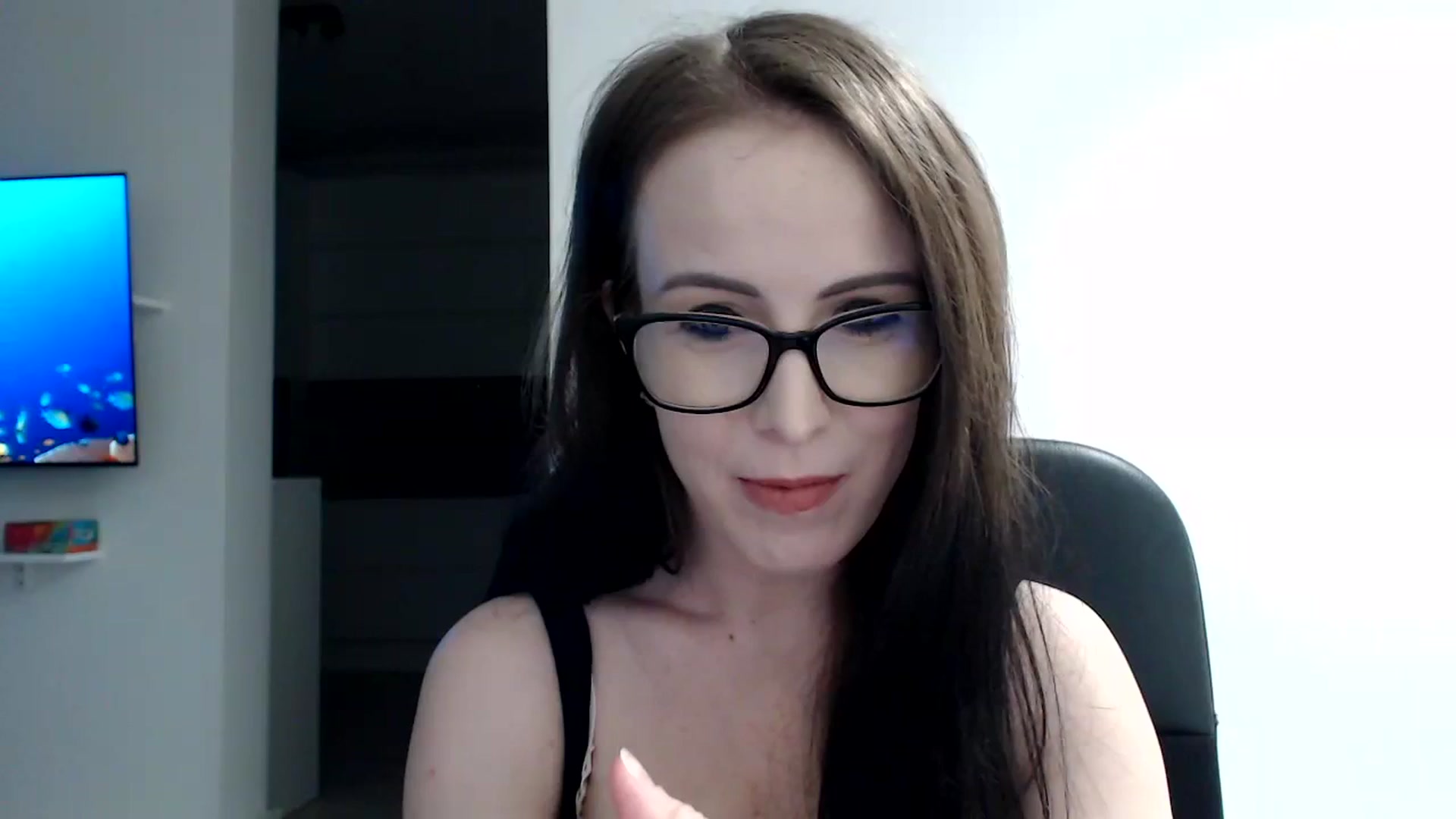 Gallery image thumbnail from Alexys23's myfreecams stream on, 03/18/2024, 02:58 image 13 of 20