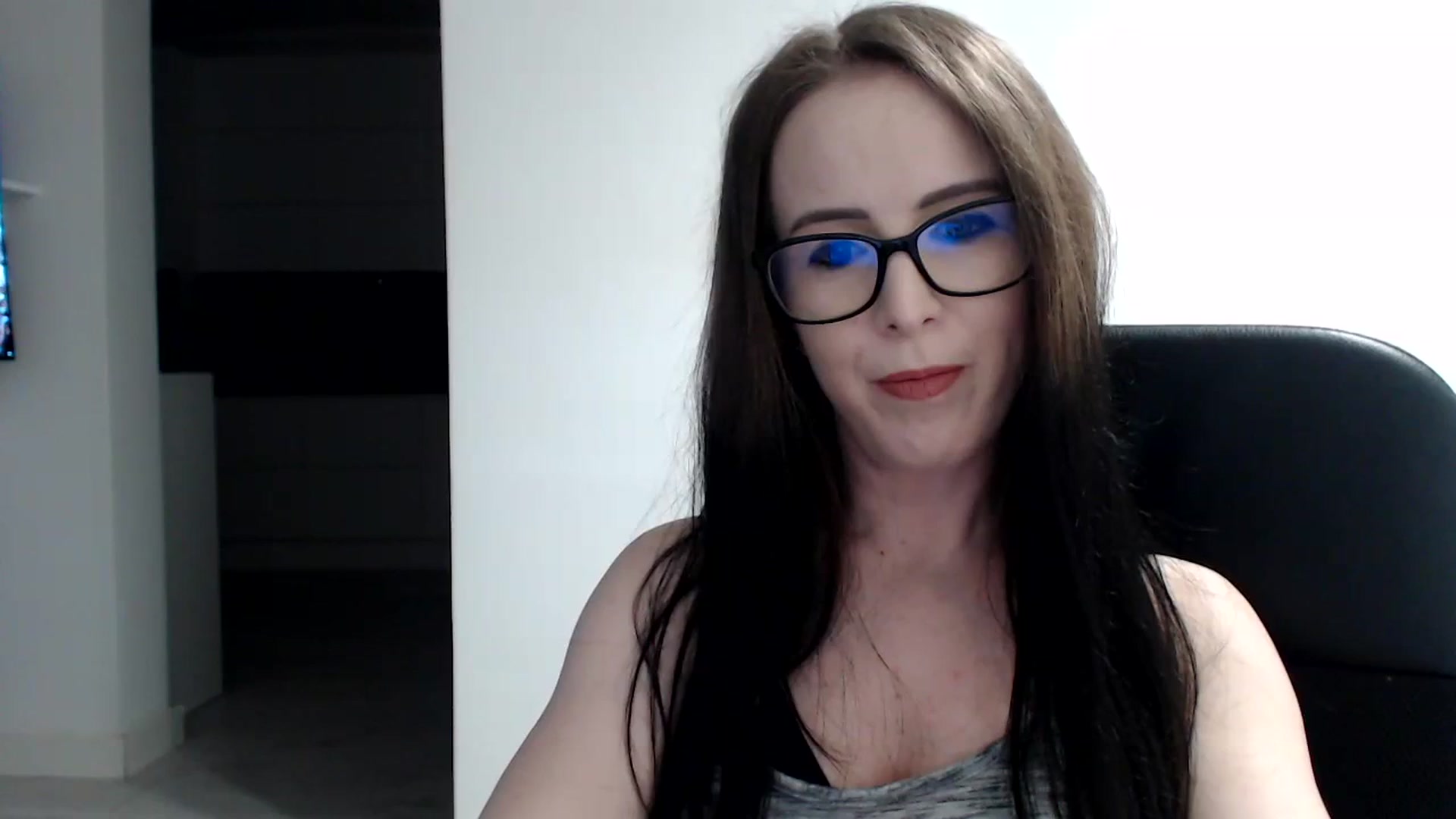 Gallery image thumbnail from Alexys23's myfreecams stream on, 03/24/2024, 04:54 image 8 of 20