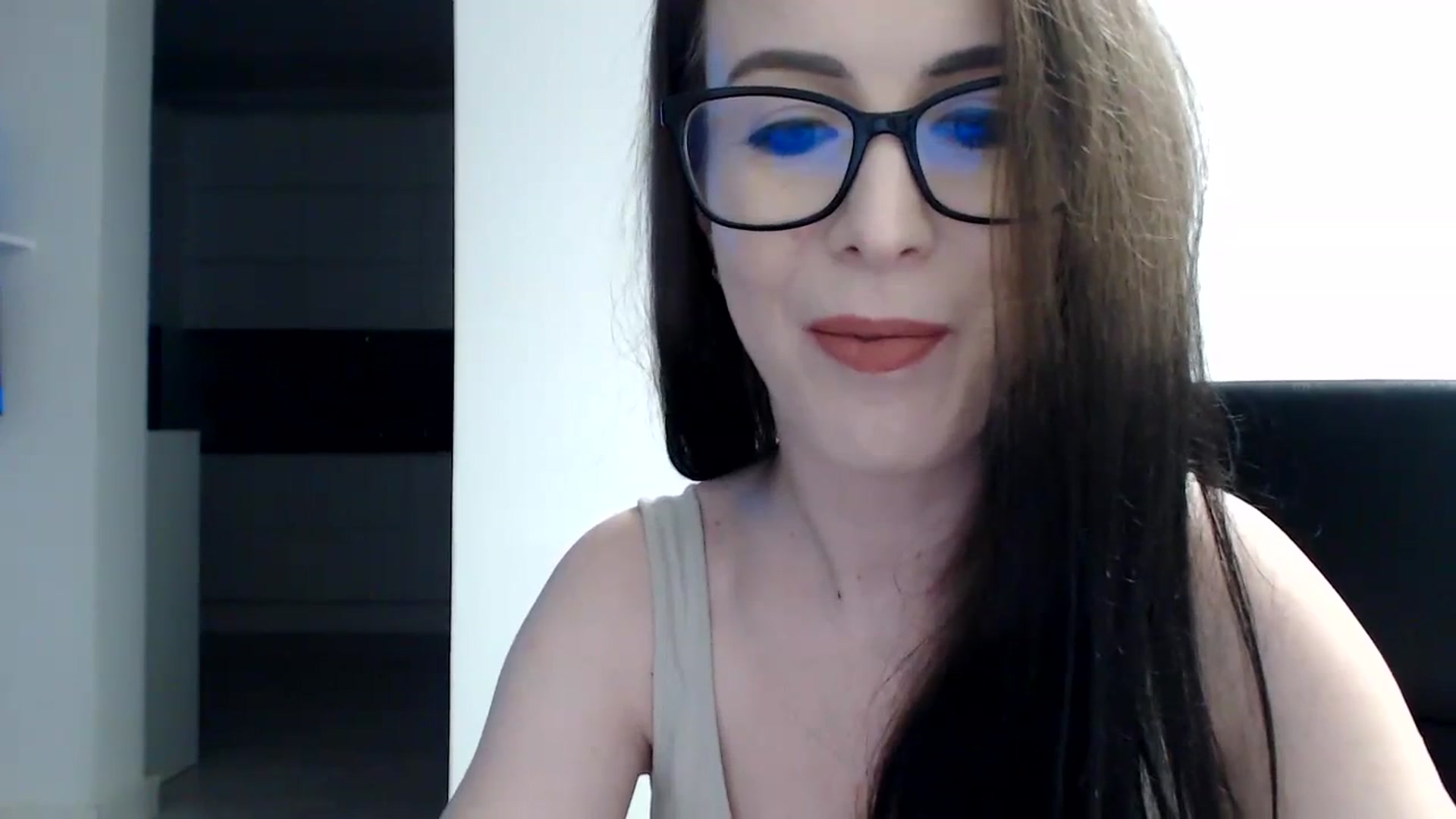 Gallery image thumbnail from Alexys23's myfreecams stream on, 03/25/2024, 03:13 image 2 of 20