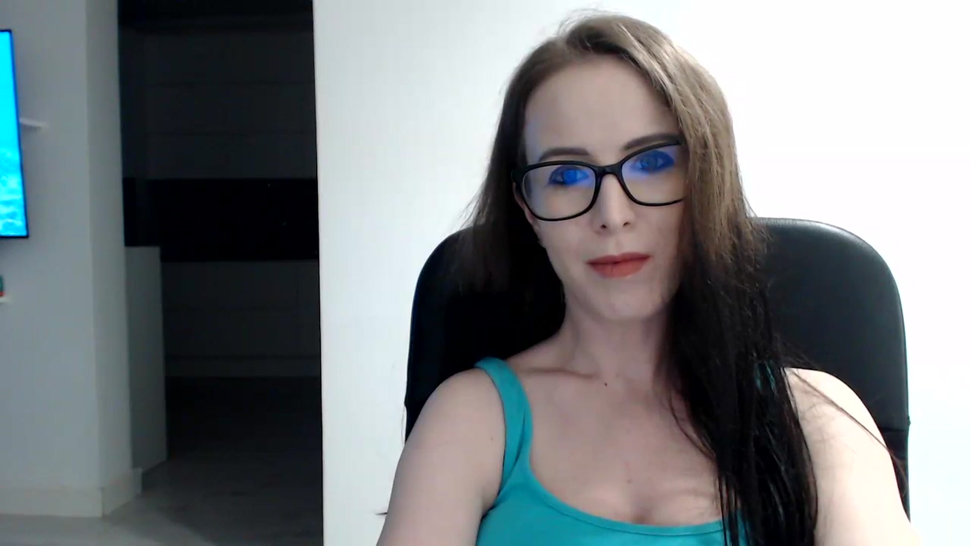 Gallery image thumbnail from Alexys23's myfreecams stream on, 03/31/2024, 03:54 image 19 of 20
