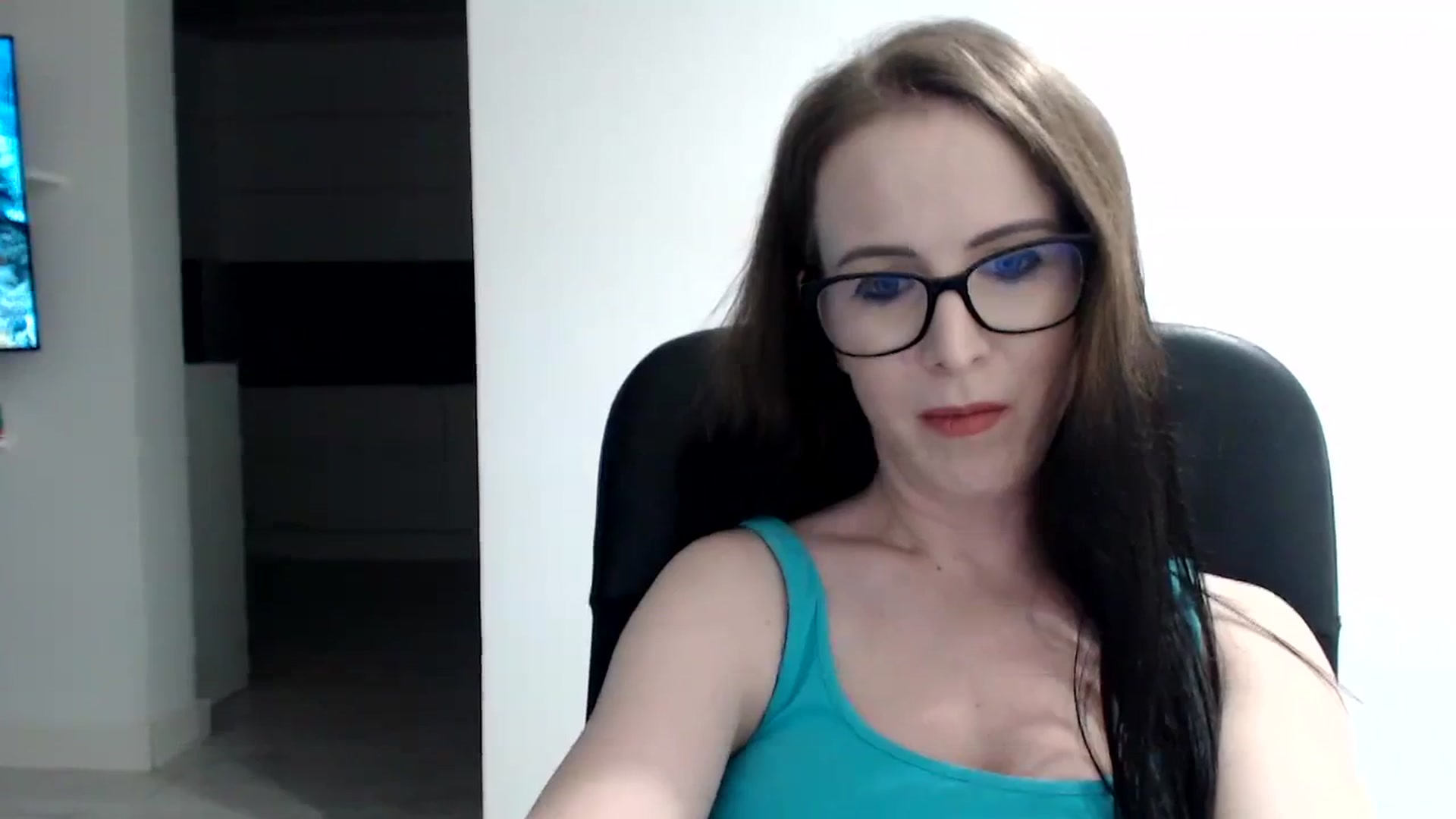 Gallery image thumbnail from Alexys23's myfreecams stream on, 03/31/2024, 03:54 image 20 of 20