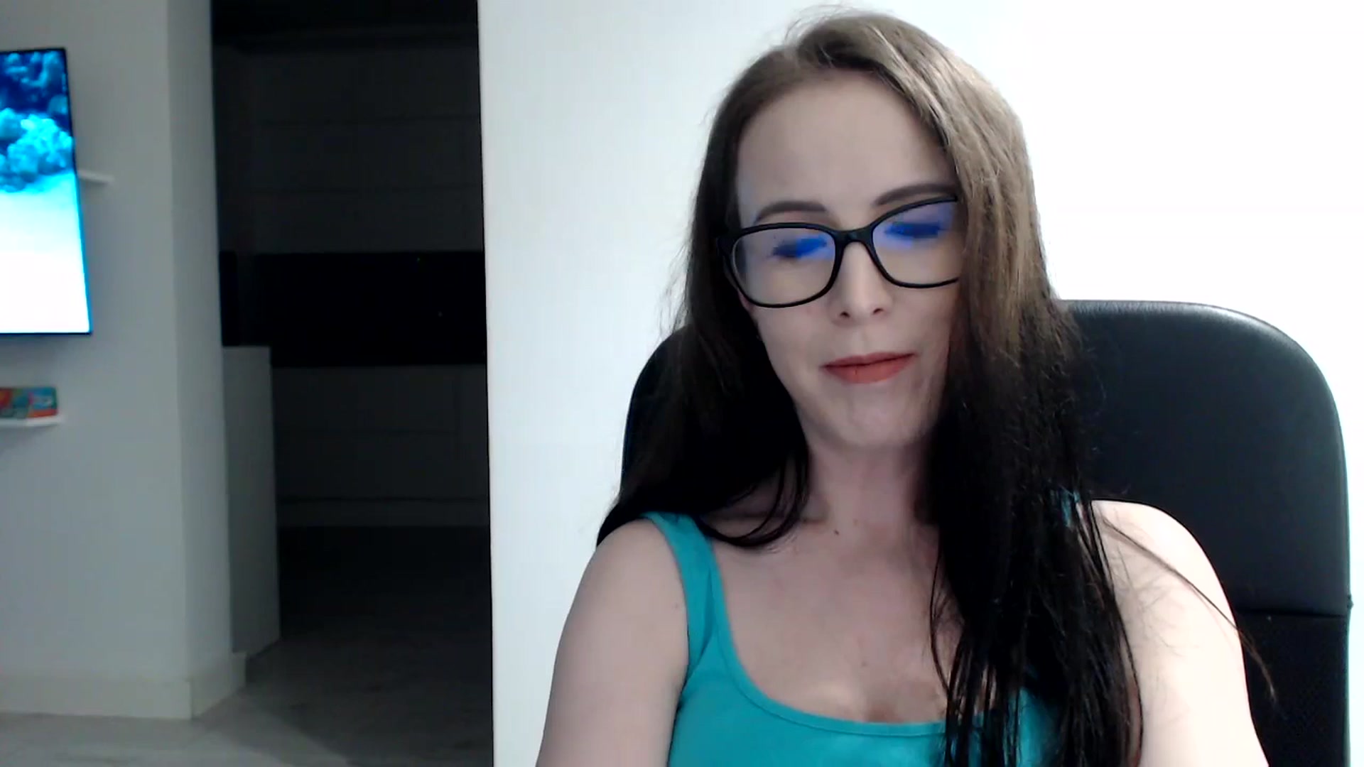 Gallery image thumbnail from Alexys23's myfreecams stream on, 03/31/2024, 03:54 image 16 of 20