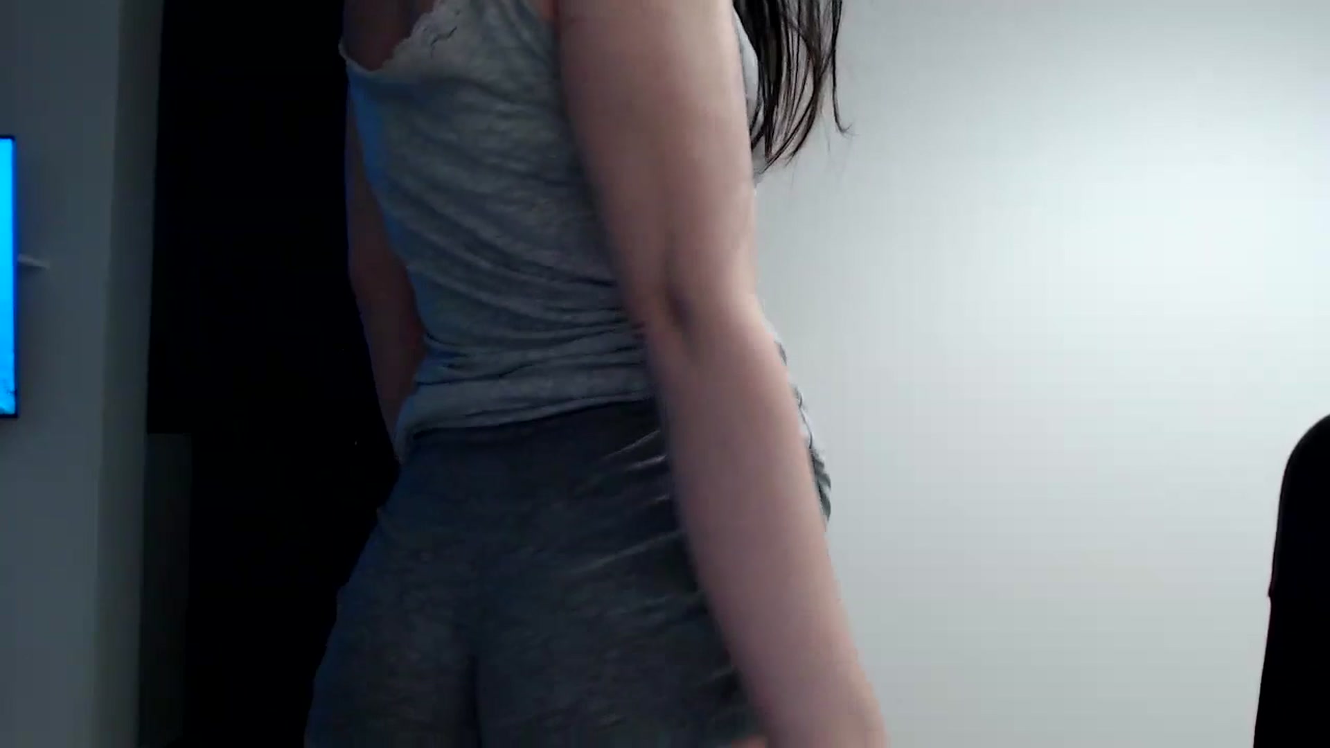 Gallery image thumbnail from Alexys23's myfreecams stream on, 04/28/2024, 01:52 image 7 of 20