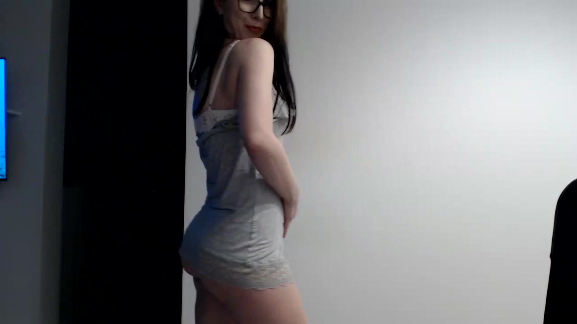 Gallery image thumbnail from Alexys23's myfreecams stream on, 04/28/2024, 01:52 image 20 of 20