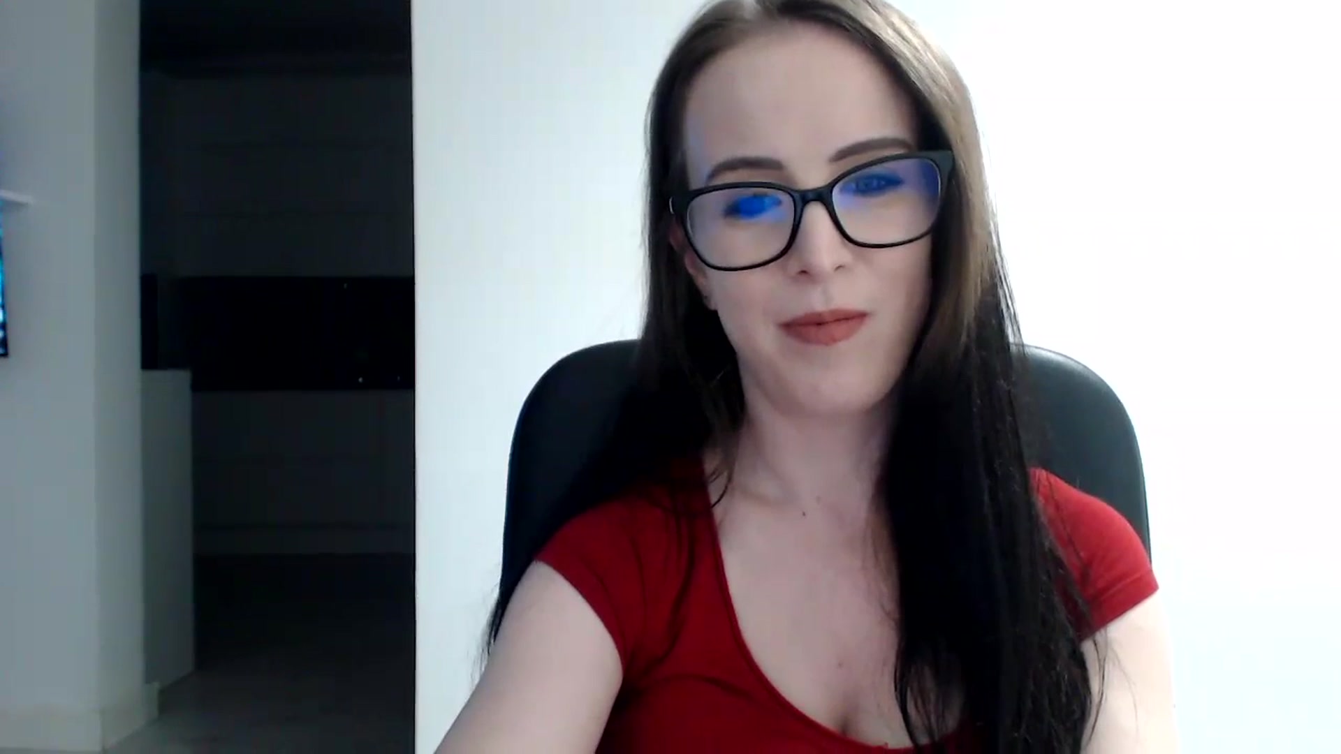 Gallery image thumbnail from Alexys23's myfreecams stream on, 04/29/2024, 01:01 image 13 of 20