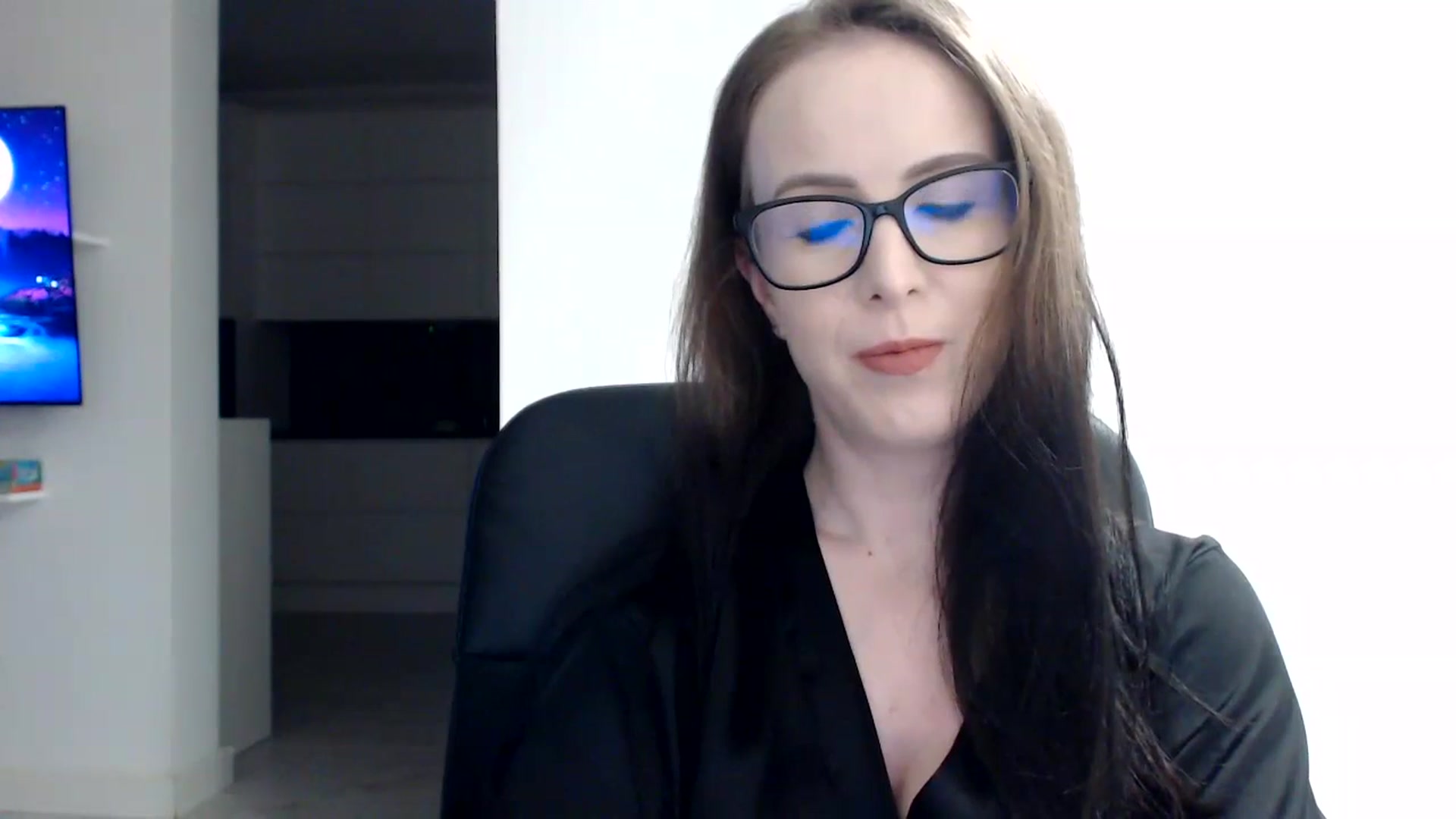 Gallery image thumbnail from Alexys23's myfreecams stream on, 05/26/2024, 01:12 image 4 of 20