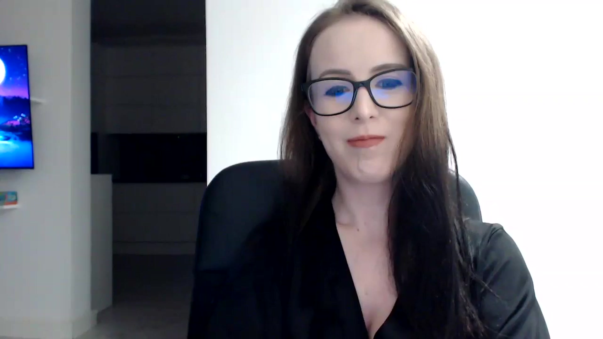 Gallery image thumbnail from Alexys23's myfreecams stream on, 05/26/2024, 01:12 image 6 of 20