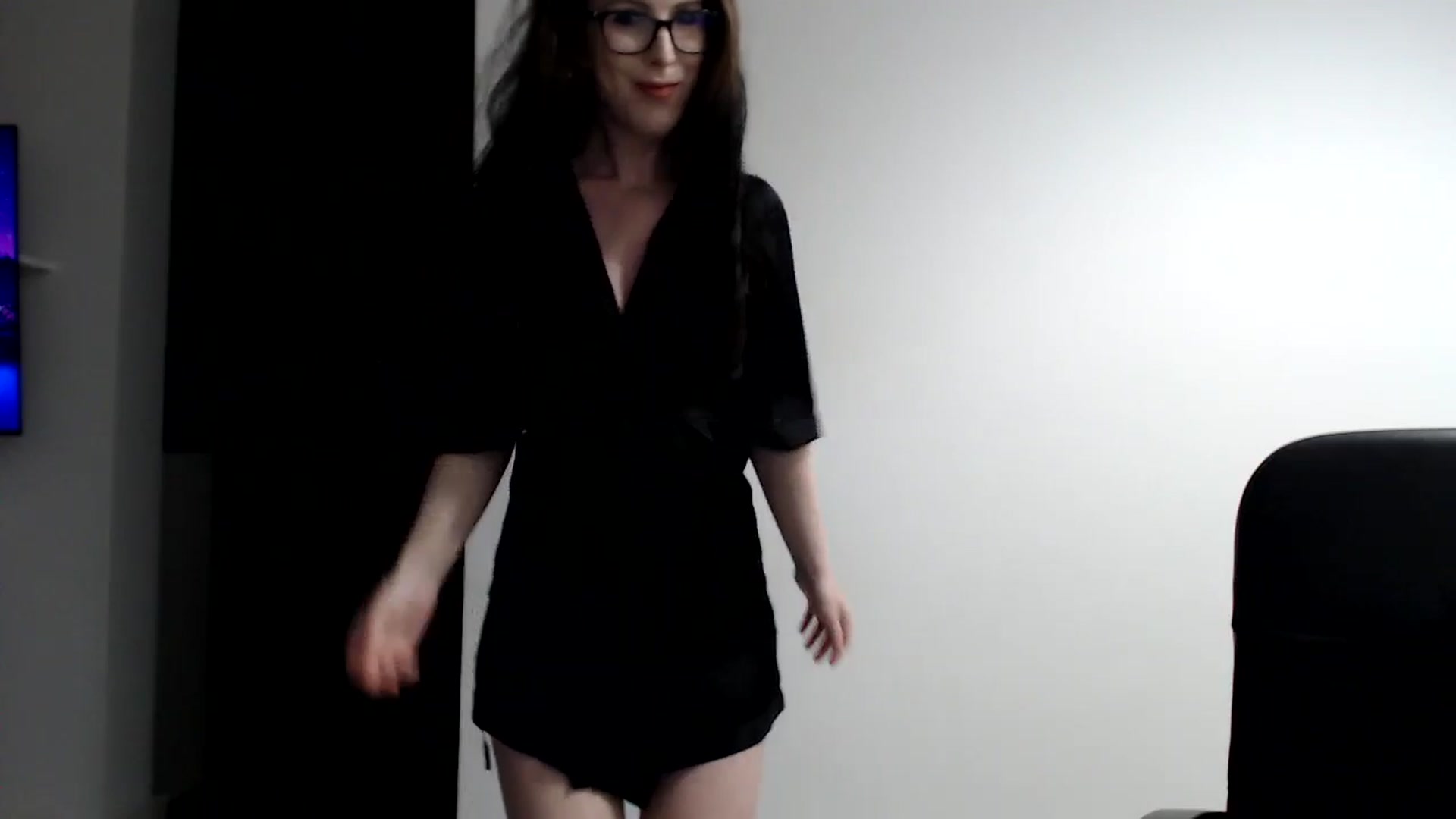 Gallery image thumbnail from Alexys23's myfreecams stream on, 05/26/2024, 02:13 image 9 of 20