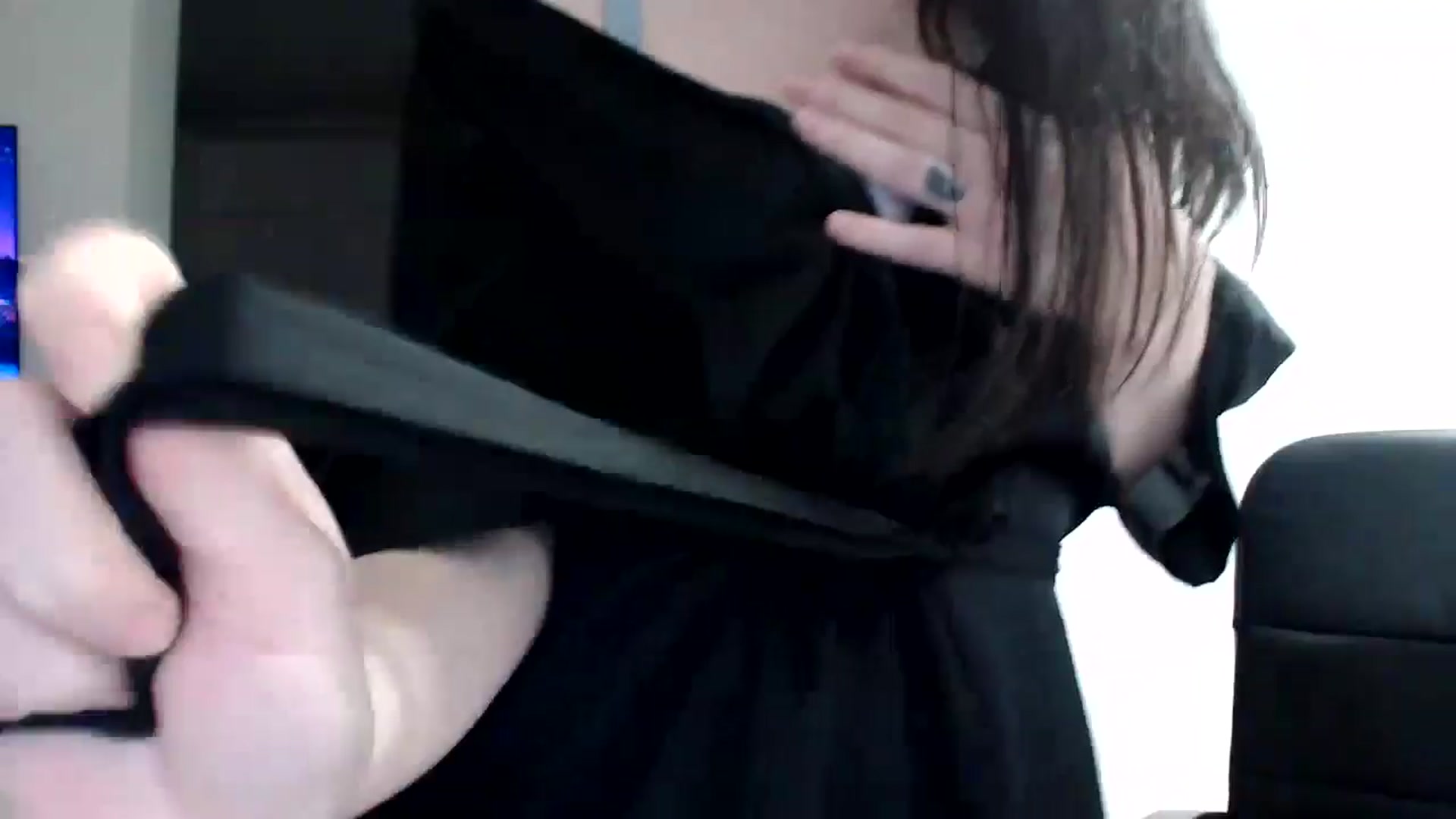 Gallery image thumbnail from Alexys23's myfreecams stream on, 05/26/2024, 02:13 image 11 of 20