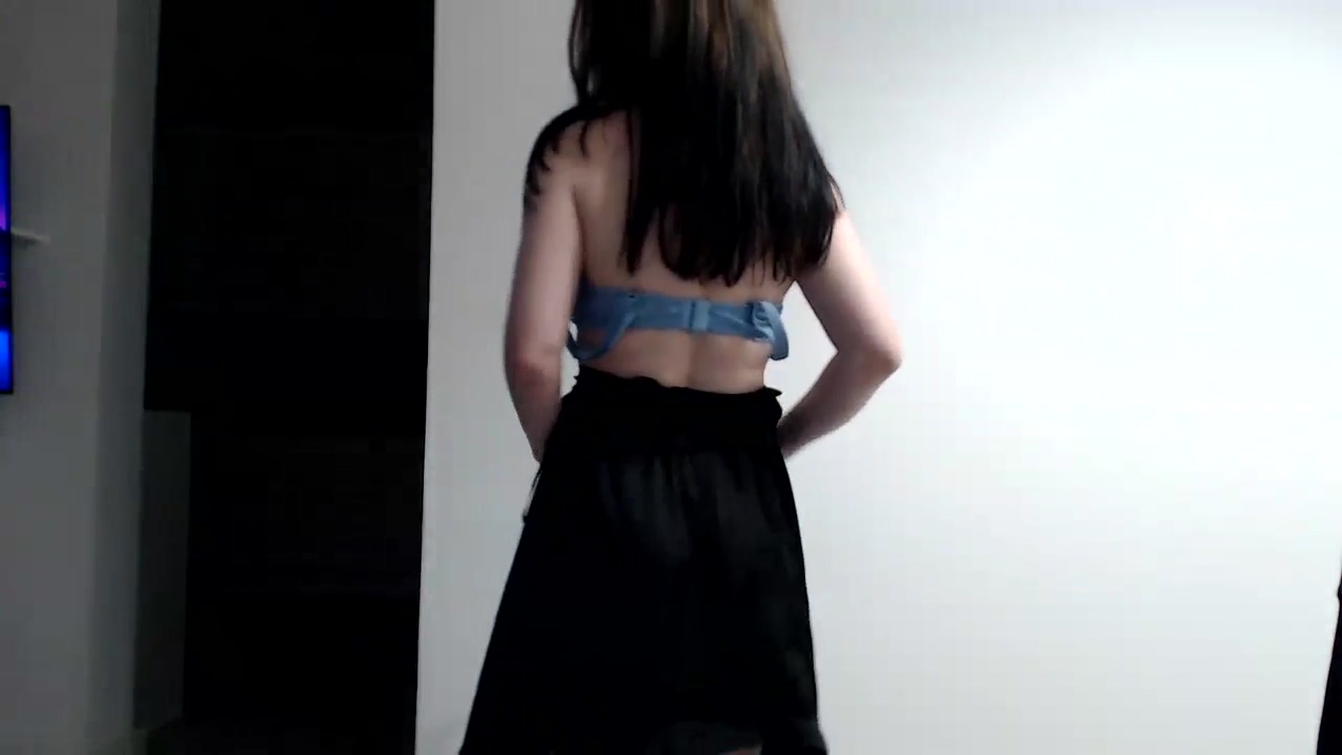 Gallery image thumbnail from Alexys23's myfreecams stream on, 05/26/2024, 03:07 image 10 of 20