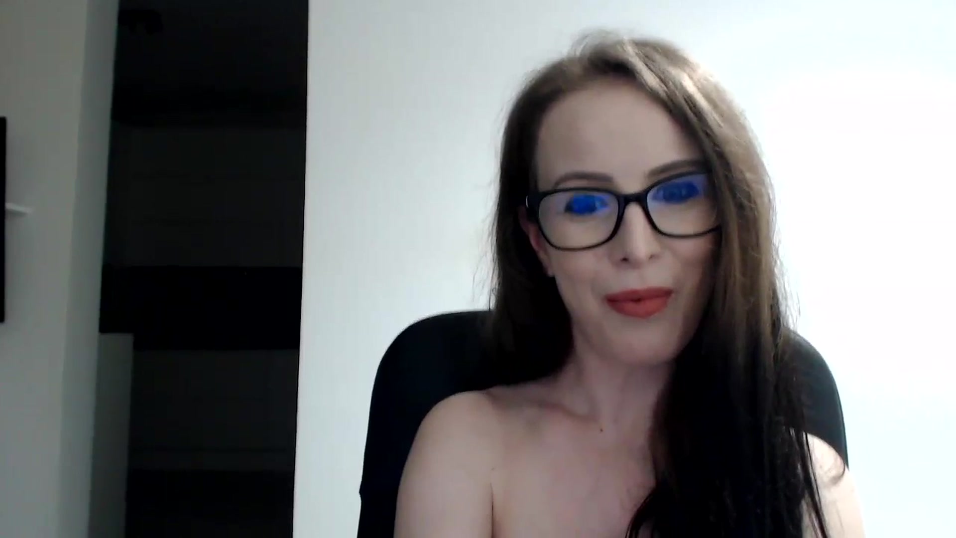 Gallery image thumbnail from Alexys23's myfreecams stream on, 05/26/2024, 03:07 image 19 of 20