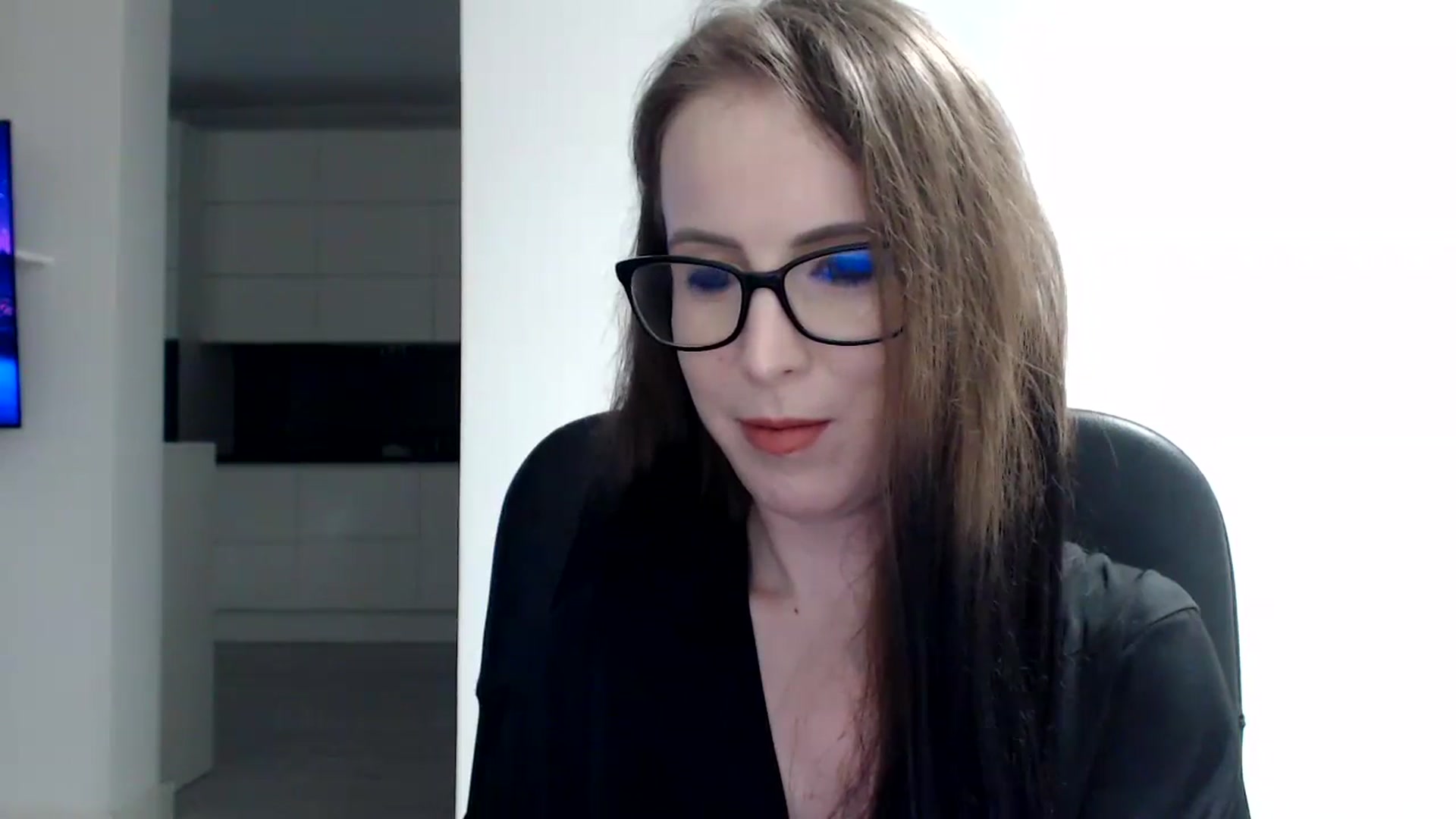 Gallery image thumbnail from Alexys23's myfreecams stream on, 05/26/2024, 04:38 image 14 of 20