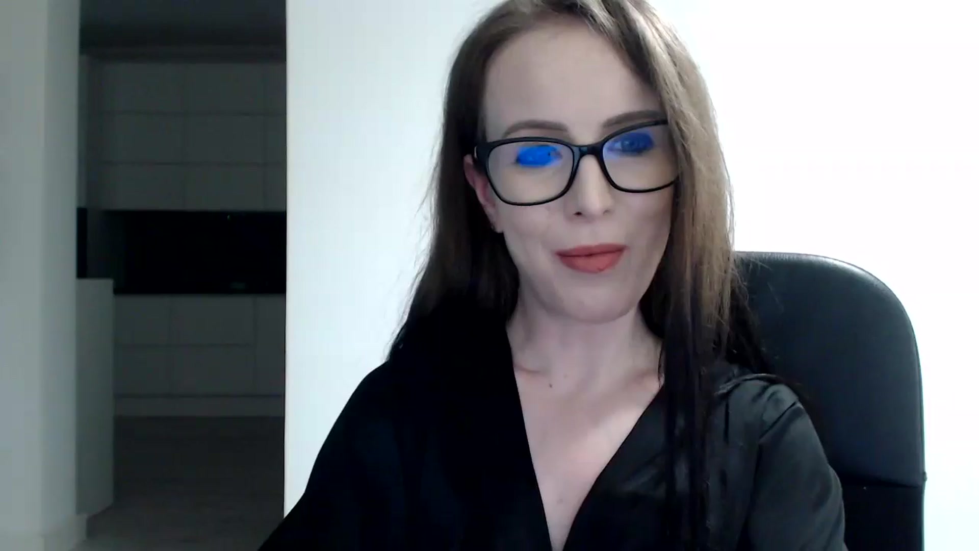 Gallery image thumbnail from Alexys23's myfreecams stream on, 05/26/2024, 04:38 image 1 of 20