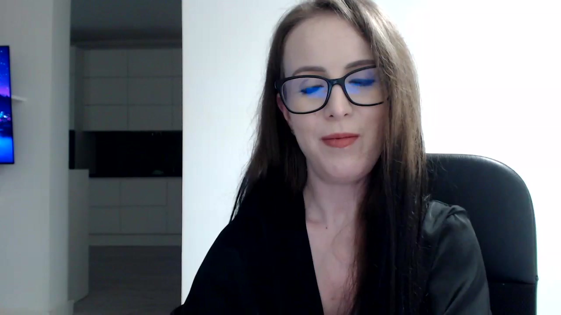 Gallery image thumbnail from Alexys23's myfreecams stream on, 05/26/2024, 04:38 image 8 of 20