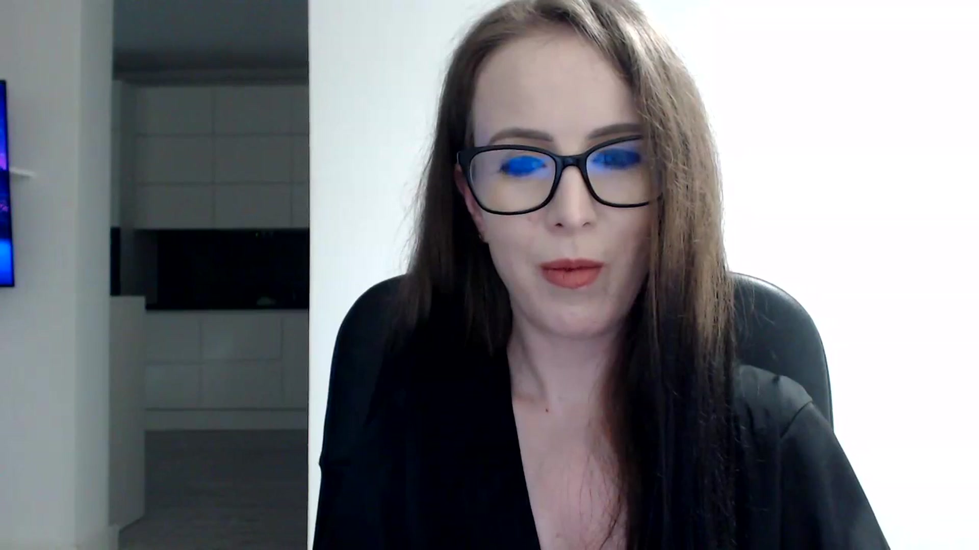 Gallery image thumbnail from Alexys23's myfreecams stream on, 05/26/2024, 04:38 image 15 of 20