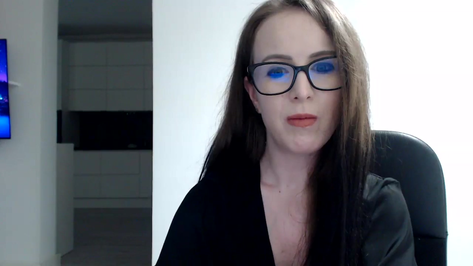 Gallery image thumbnail from Alexys23's myfreecams stream on, 05/26/2024, 04:38 image 7 of 20