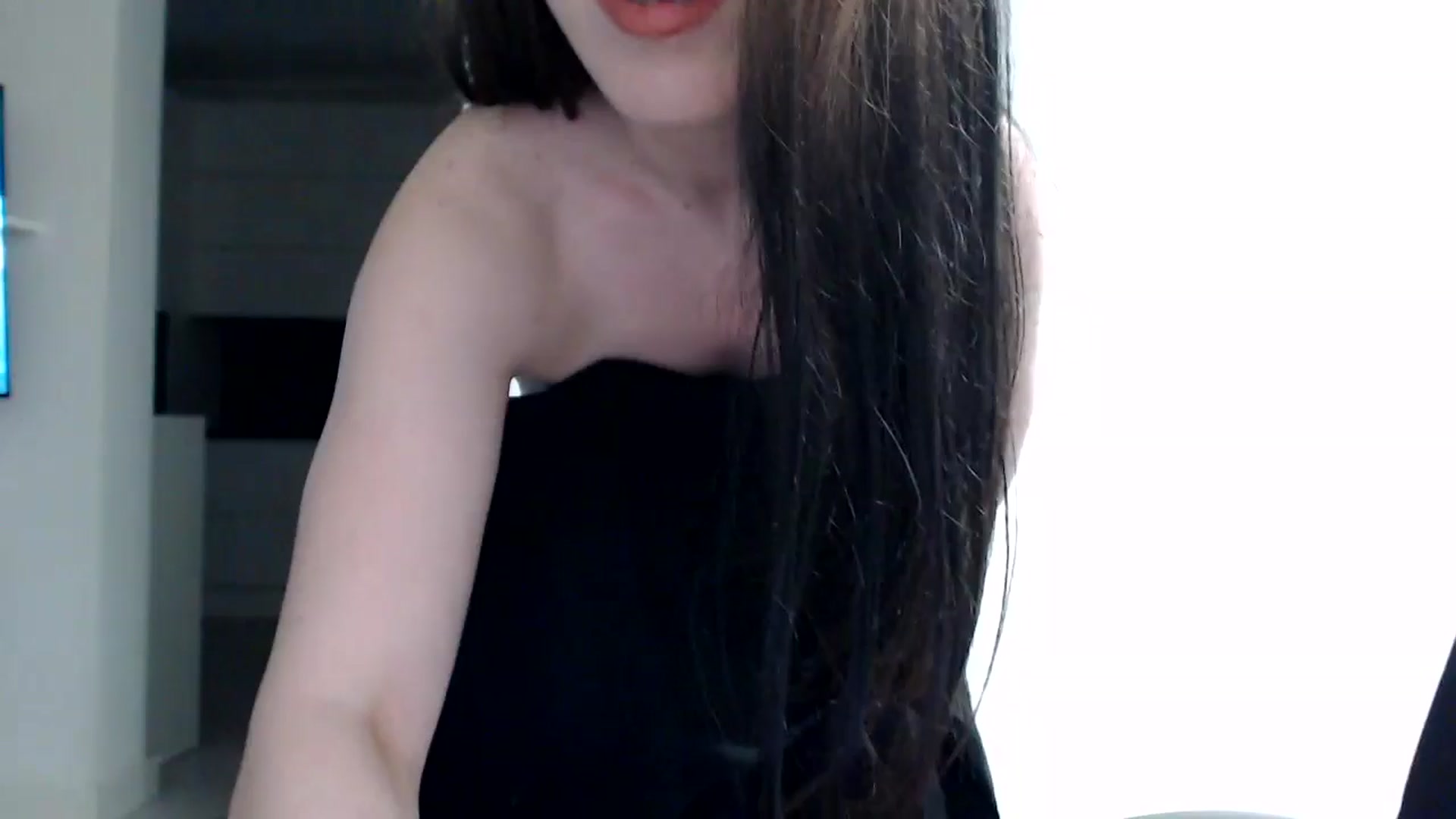 Gallery image thumbnail from Alexys23's myfreecams stream on, 05/27/2024, 03:39 image 16 of 20