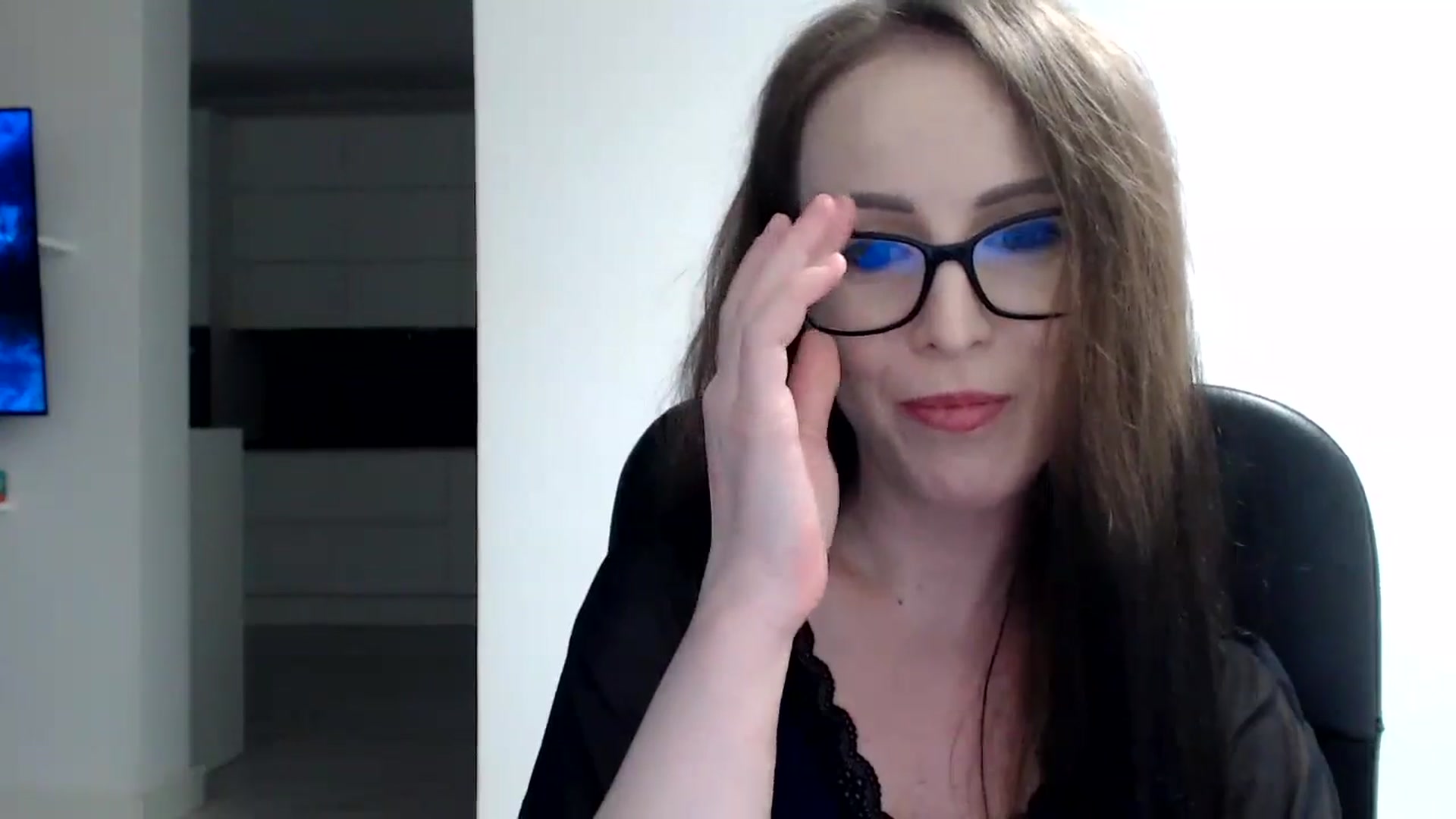 Gallery image thumbnail from Alexys23's myfreecams stream on, 06/23/2024, 03:58 image 20 of 20