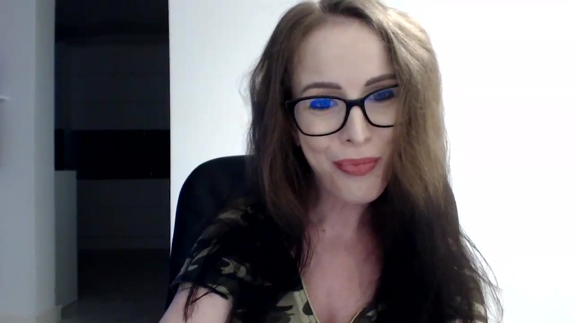 Gallery image thumbnail from Alexys23's myfreecams stream on, 07/21/2024, 03:06 image 2 of 20