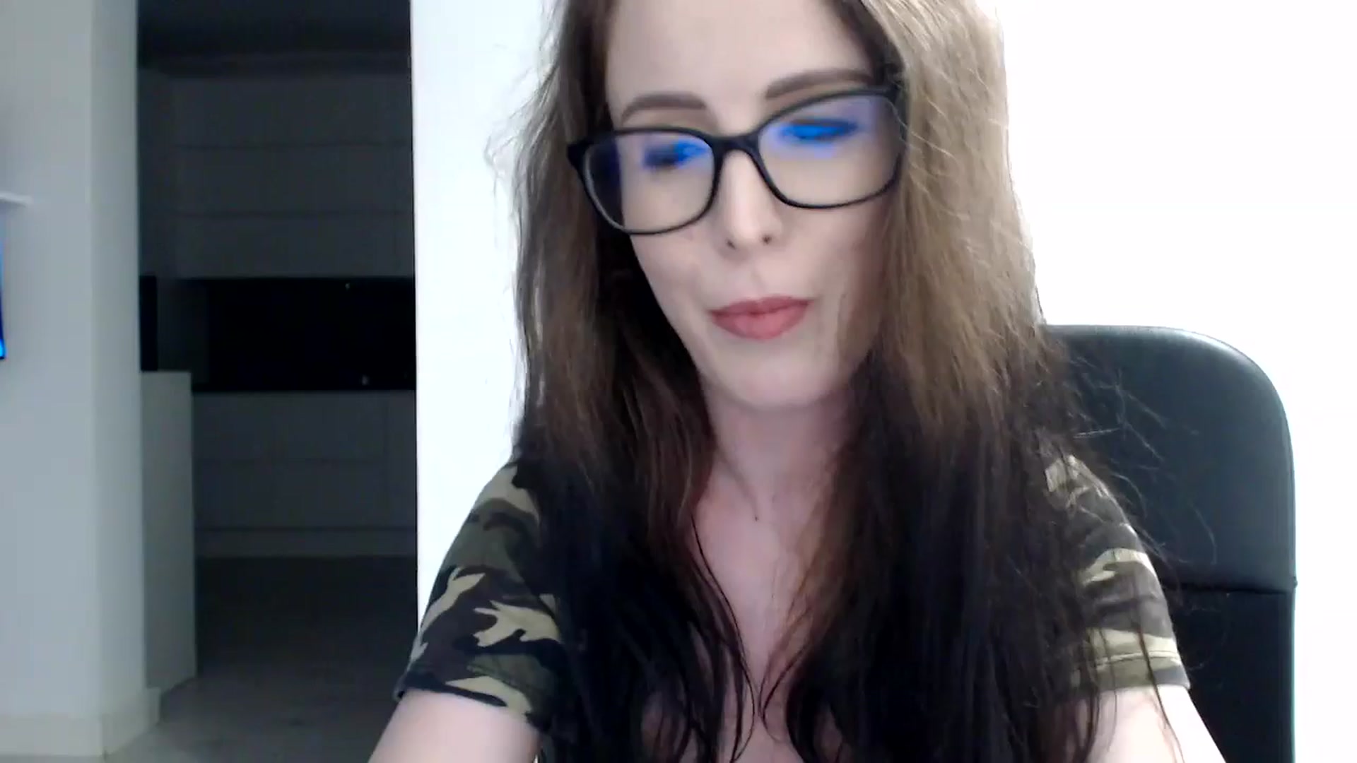 Gallery image thumbnail from Alexys23's myfreecams stream on, 07/21/2024, 05:31 image 7 of 20