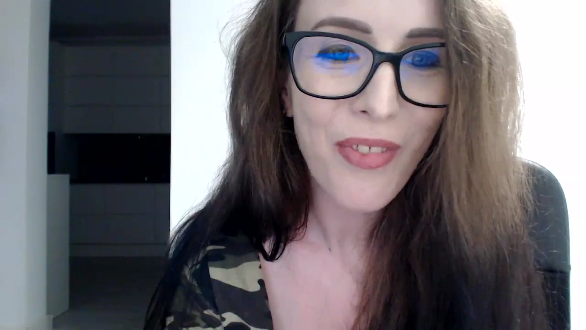 Gallery image thumbnail from Alexys23's myfreecams stream on, 07/21/2024, 05:31 image 6 of 20