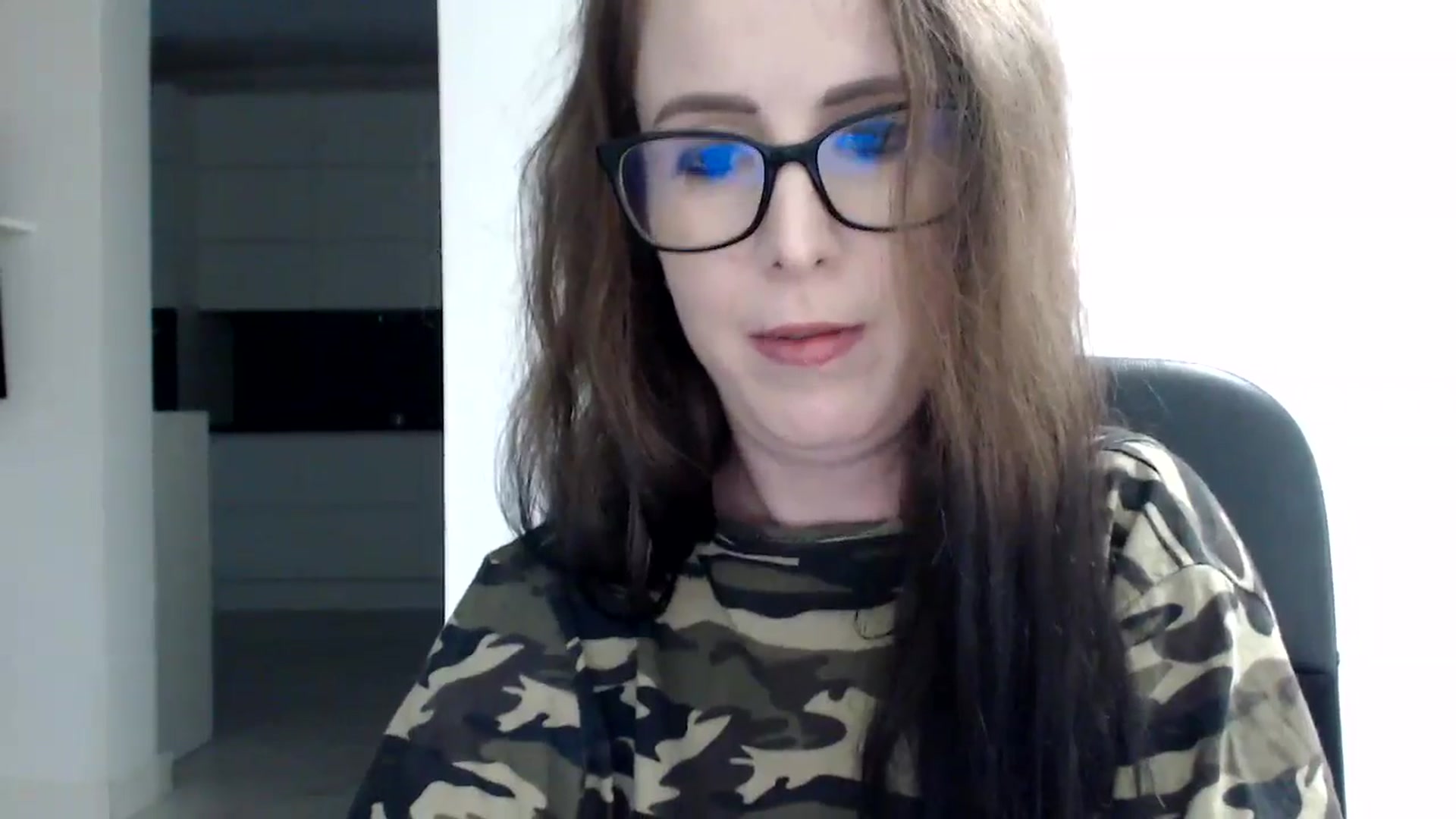 Gallery image thumbnail from Alexys23's myfreecams stream on, 07/21/2024, 05:59 image 4 of 20