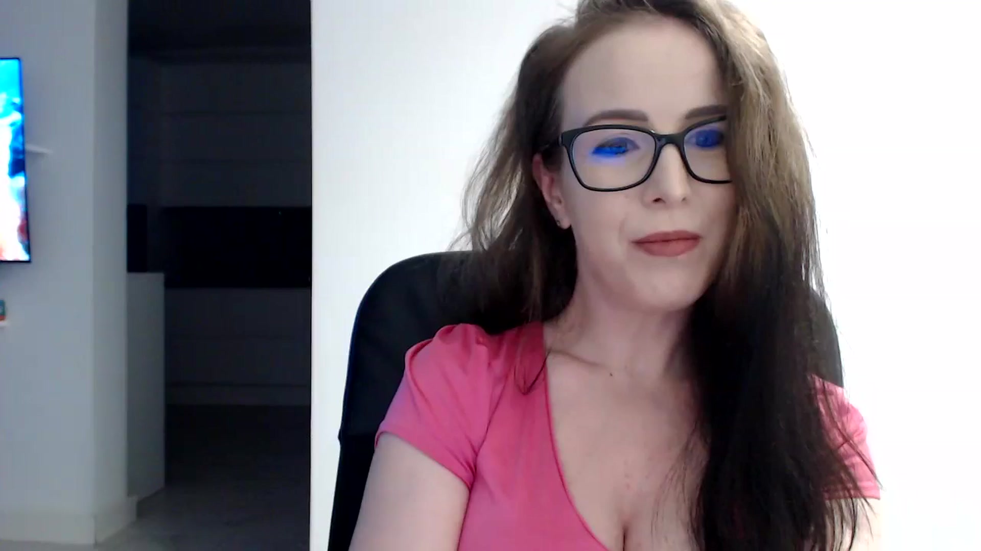 Gallery image thumbnail from Alexys23's myfreecams stream on, 07/28/2024, 24:51 image 4 of 20