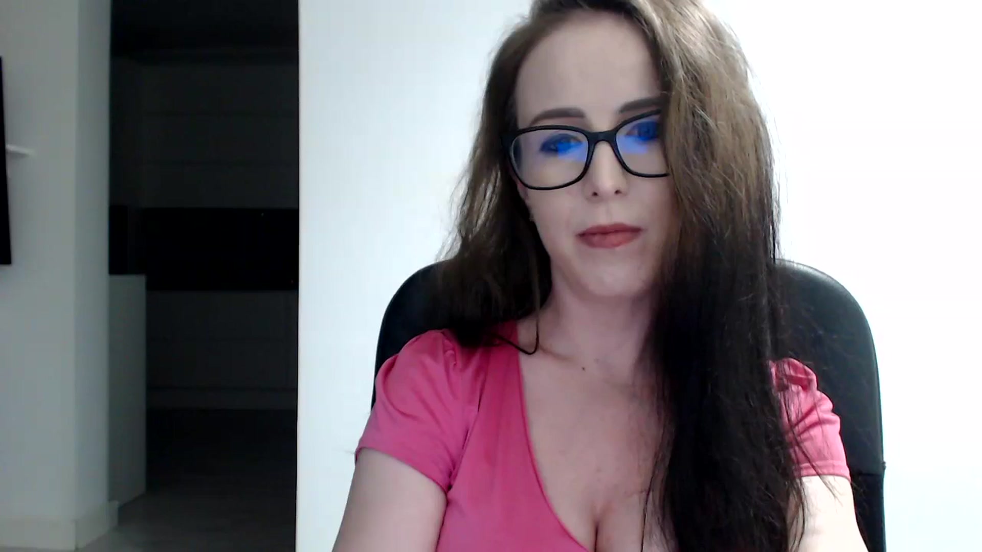 Gallery image thumbnail from Alexys23's myfreecams stream on, 07/28/2024, 02:00 image 3 of 20