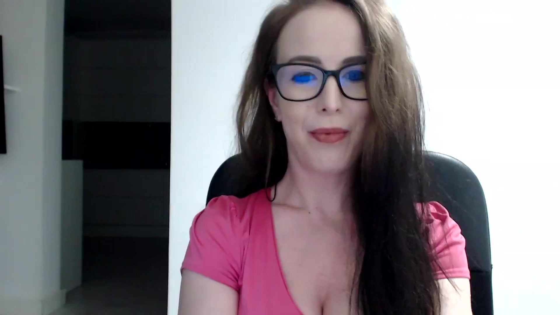 Gallery image thumbnail from Alexys23's myfreecams stream on, 07/28/2024, 02:00 image 4 of 20
