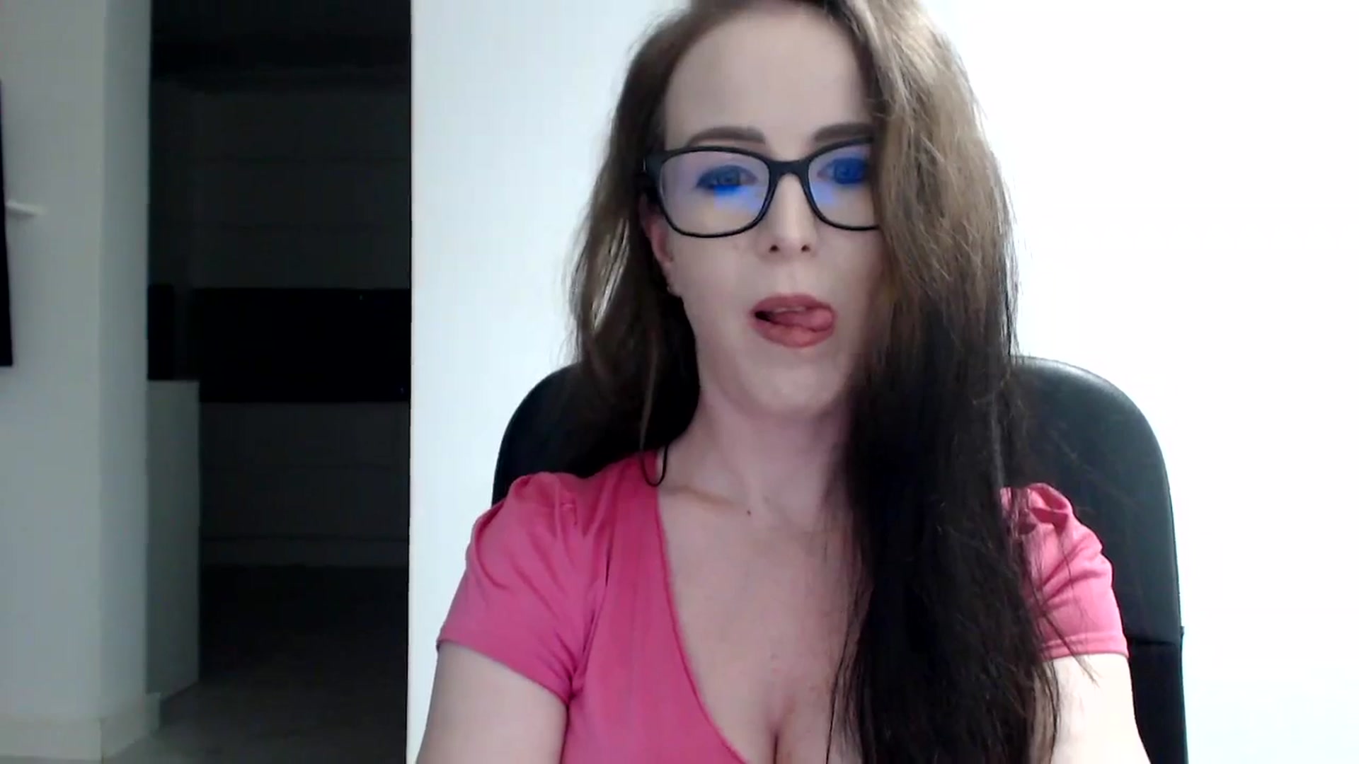 Gallery image thumbnail from Alexys23's myfreecams stream on, 07/28/2024, 02:00 image 5 of 20