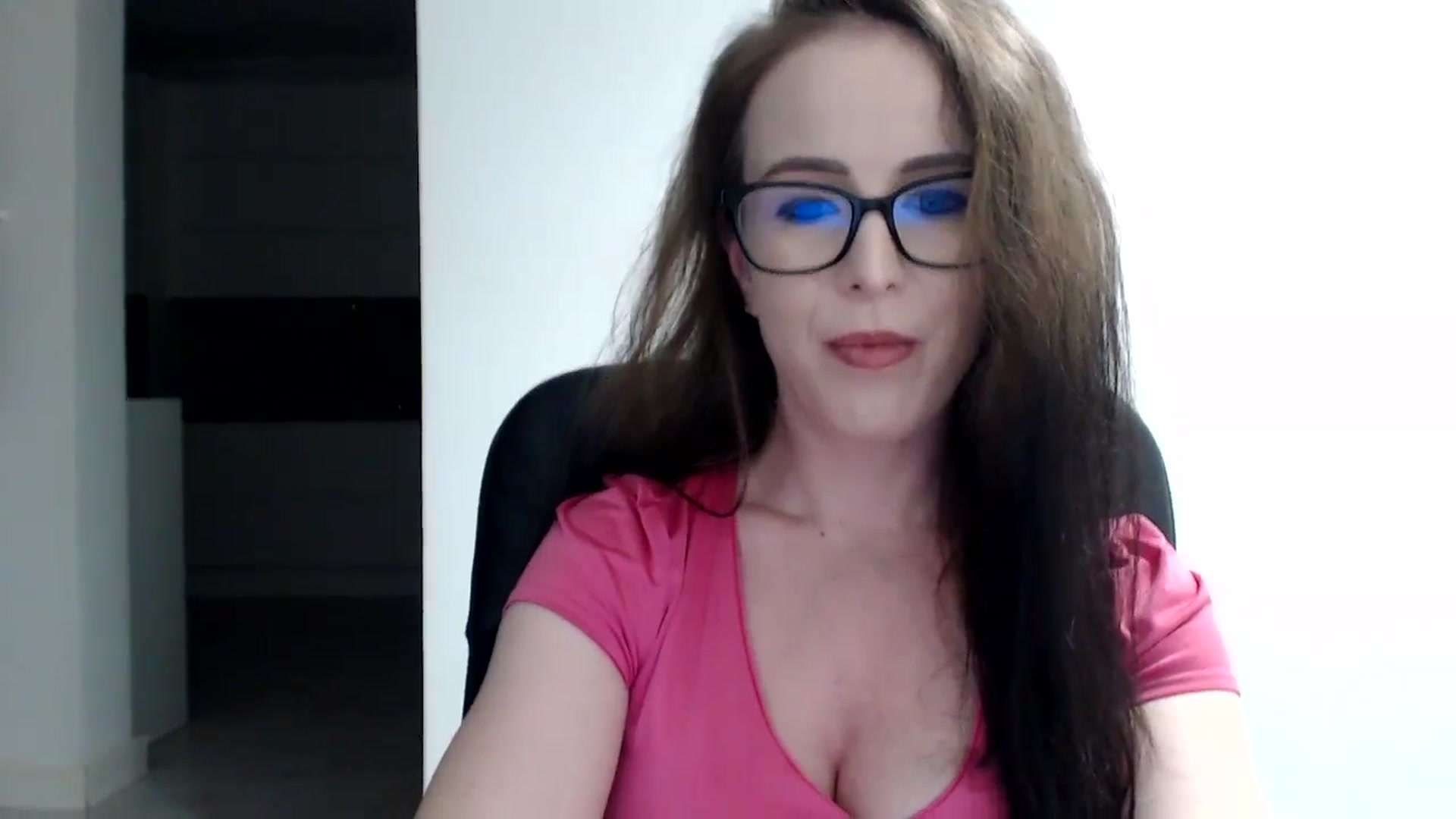 Gallery image thumbnail from Alexys23's myfreecams stream on, 07/28/2024, 02:40 image 17 of 20