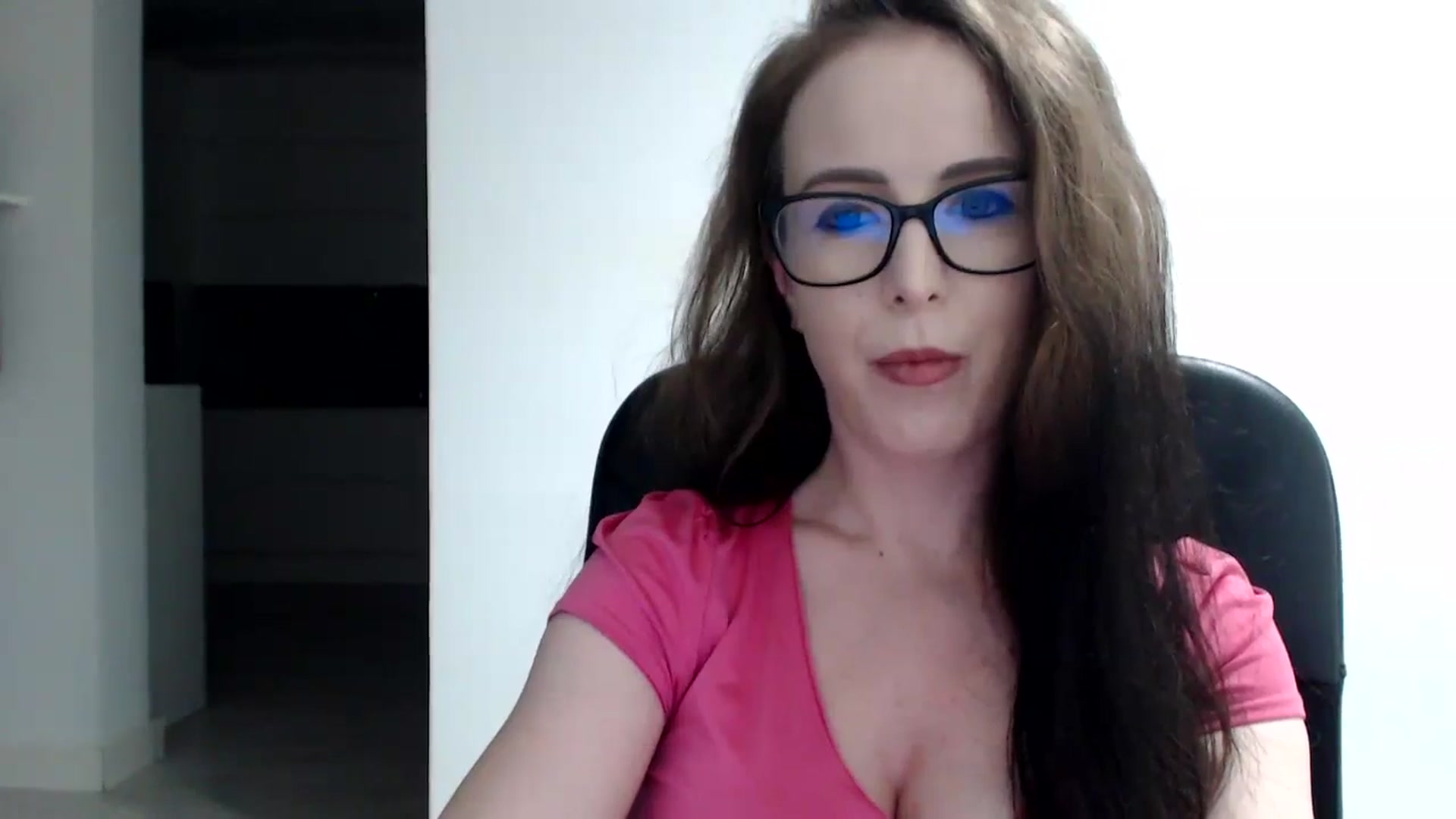 Gallery image thumbnail from Alexys23's myfreecams stream on, 07/28/2024, 02:40 image 2 of 20