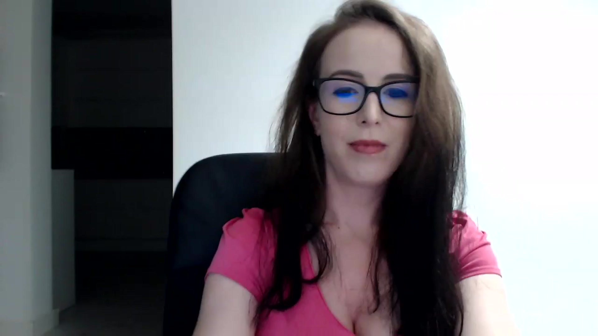 Gallery image thumbnail from Alexys23's myfreecams stream on, 07/28/2024, 02:40 image 14 of 20