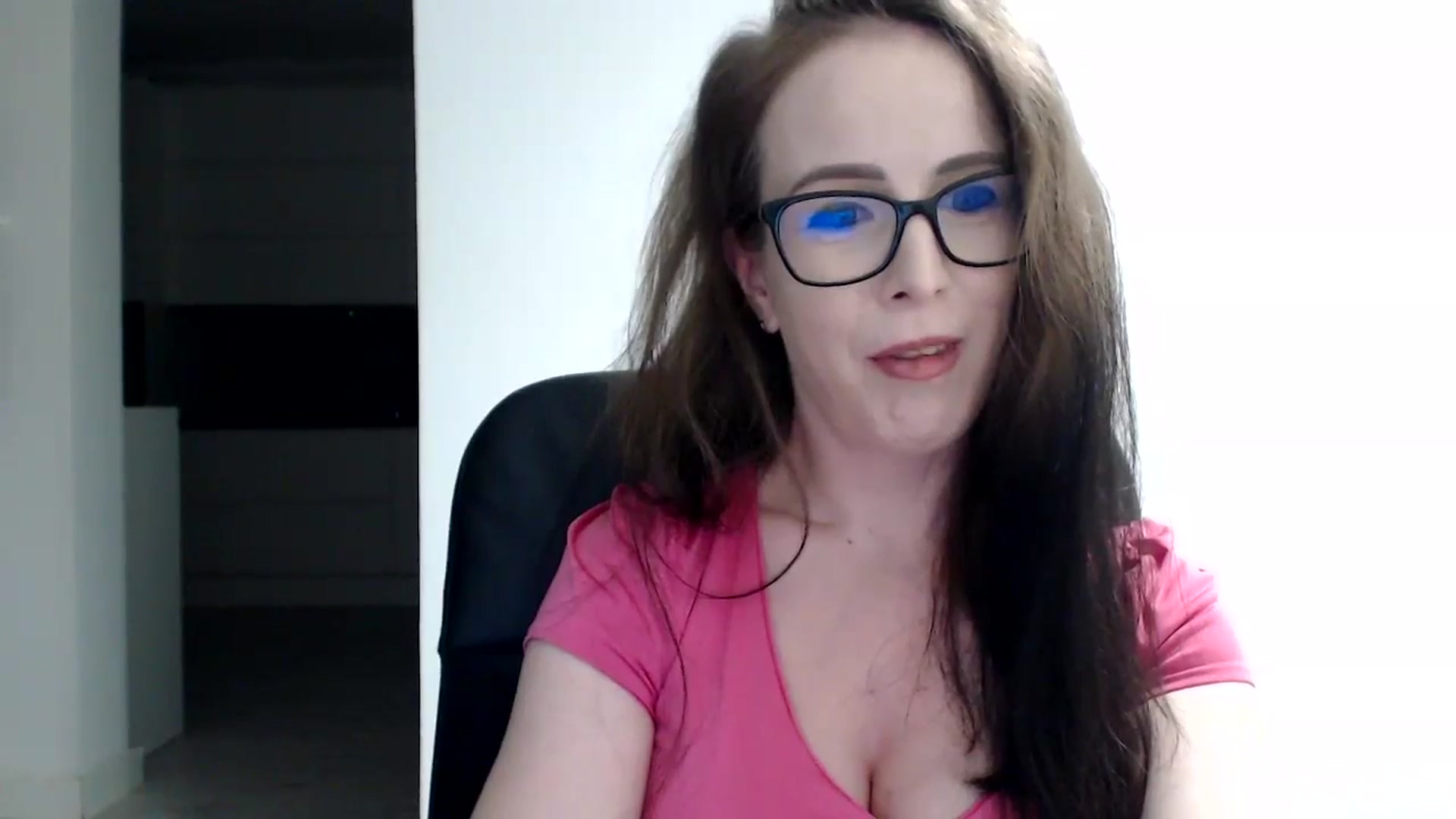 Gallery image thumbnail from Alexys23's myfreecams stream on, 07/28/2024, 02:40 image 10 of 20