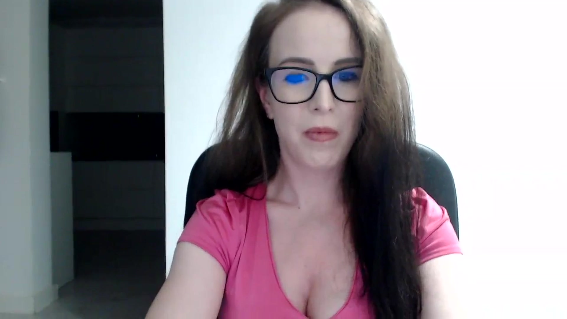 Gallery image thumbnail from Alexys23's myfreecams stream on, 07/28/2024, 02:40 image 16 of 20